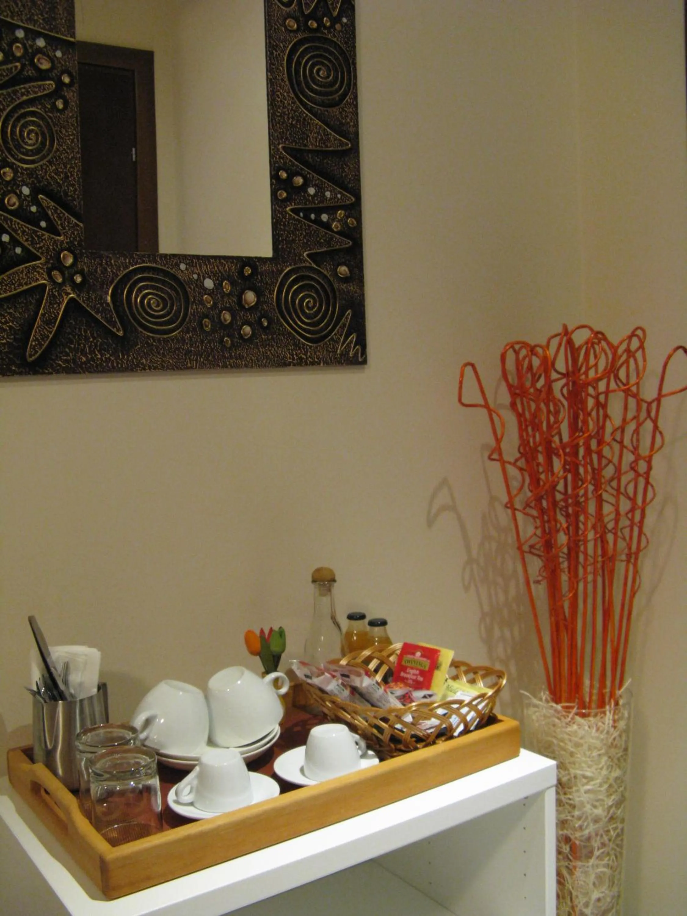 Coffee/tea facilities in B&B Li Figuli