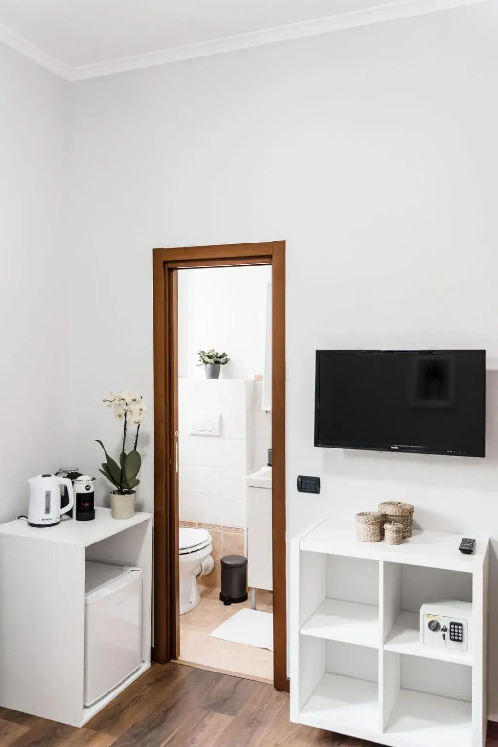 Double Room in Alea Home Roma Double Room in Alea Home Roma