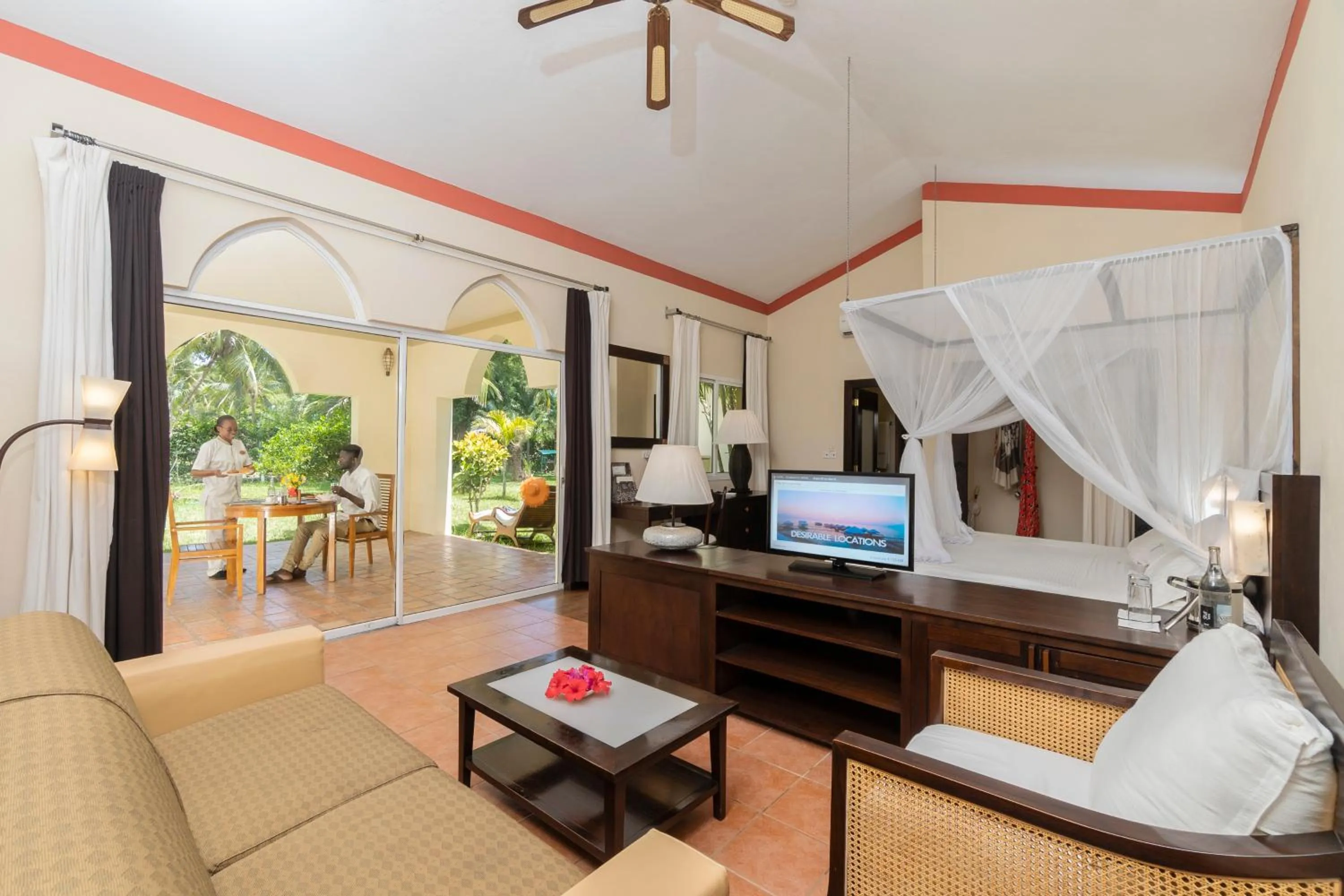 Photo of the whole room in Diamonds Dream of Africa