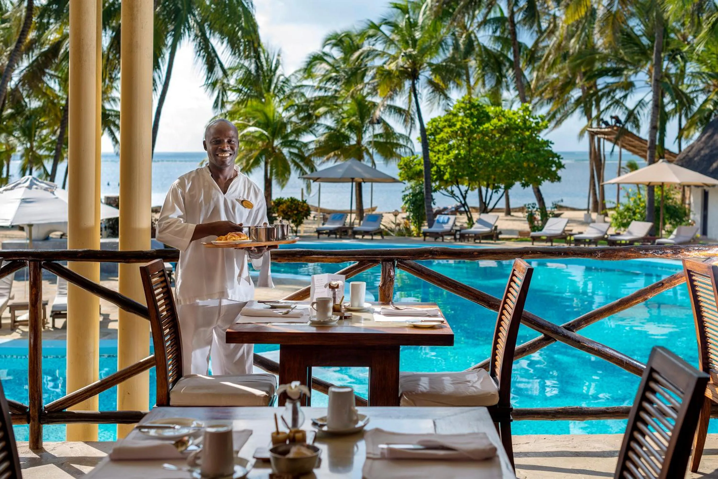 Breakfast in Diamonds Dream of Africa