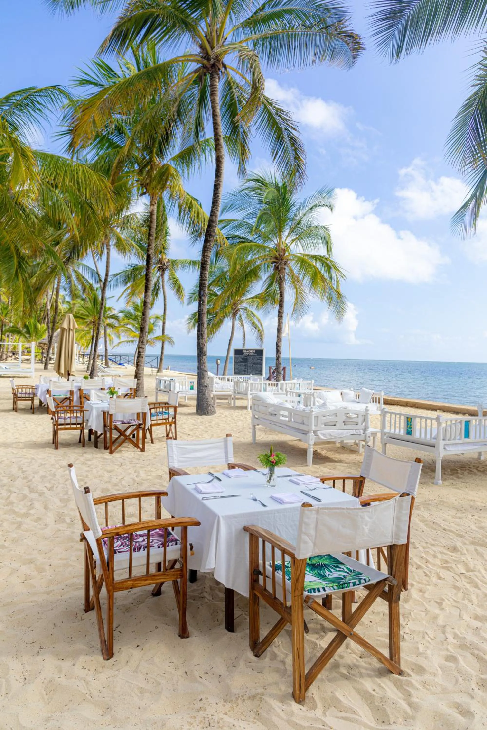 Restaurant/places to eat in Diamonds Dream of Africa