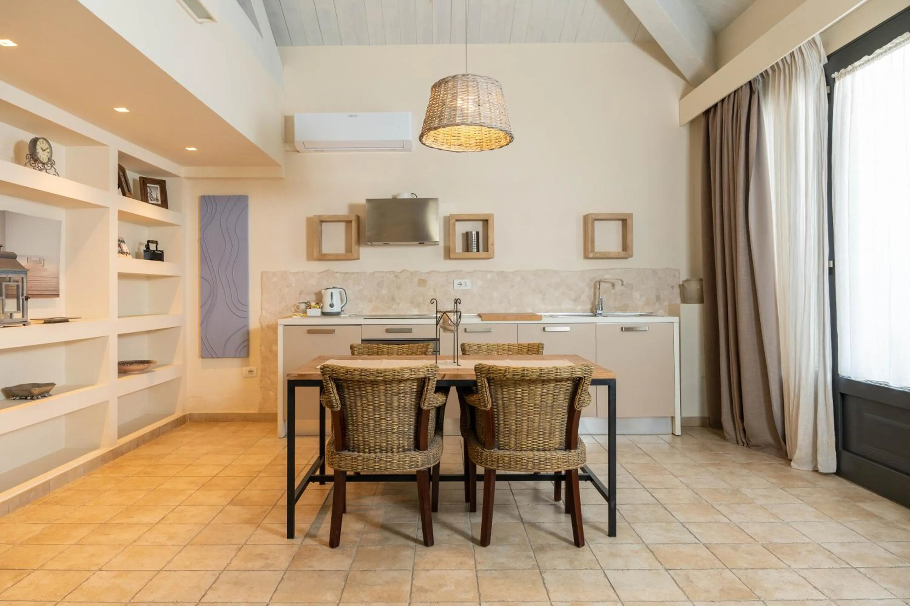 Dining area in Hotel 900