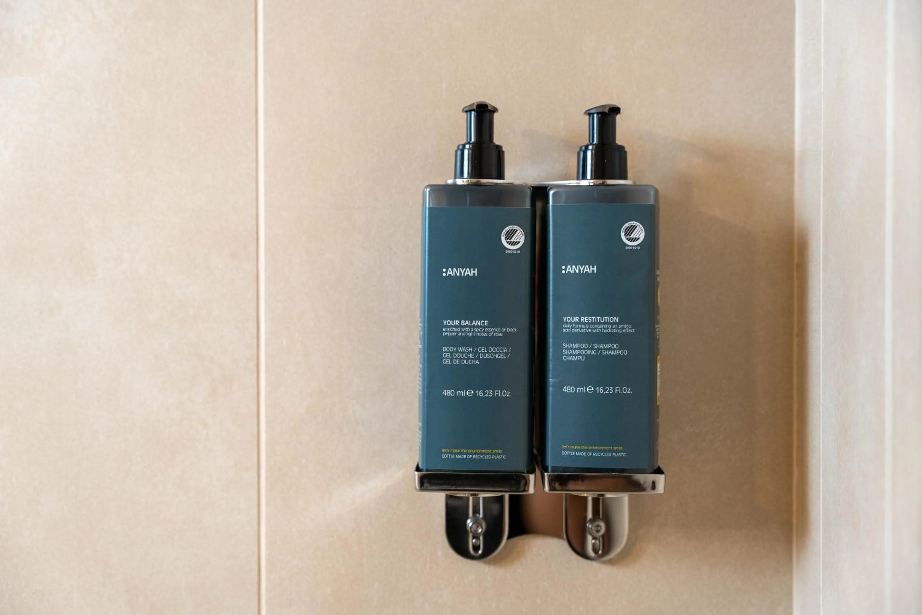 Bathroom in Hotel 900