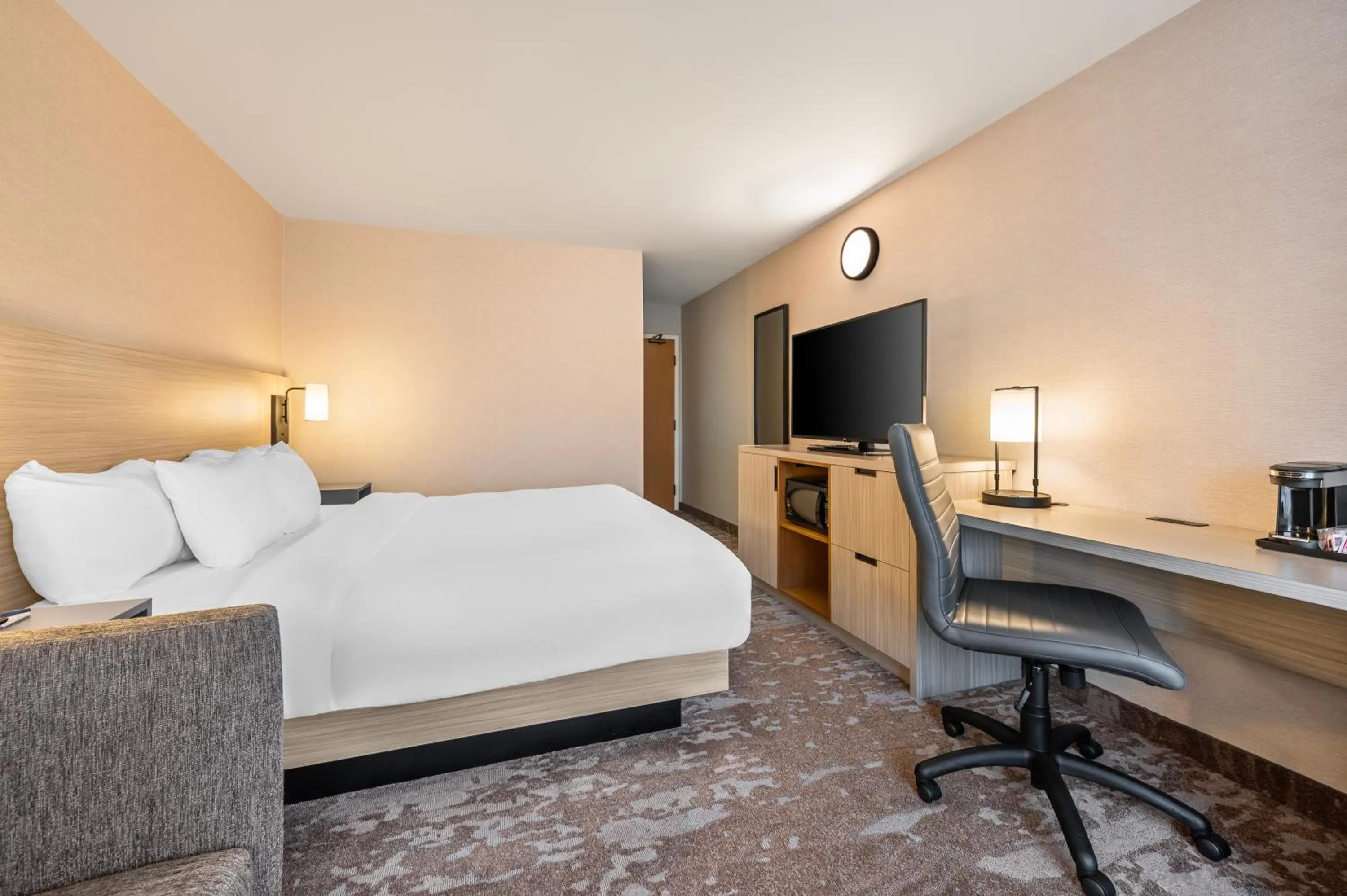 Bedroom, Bed in Comfort Inn