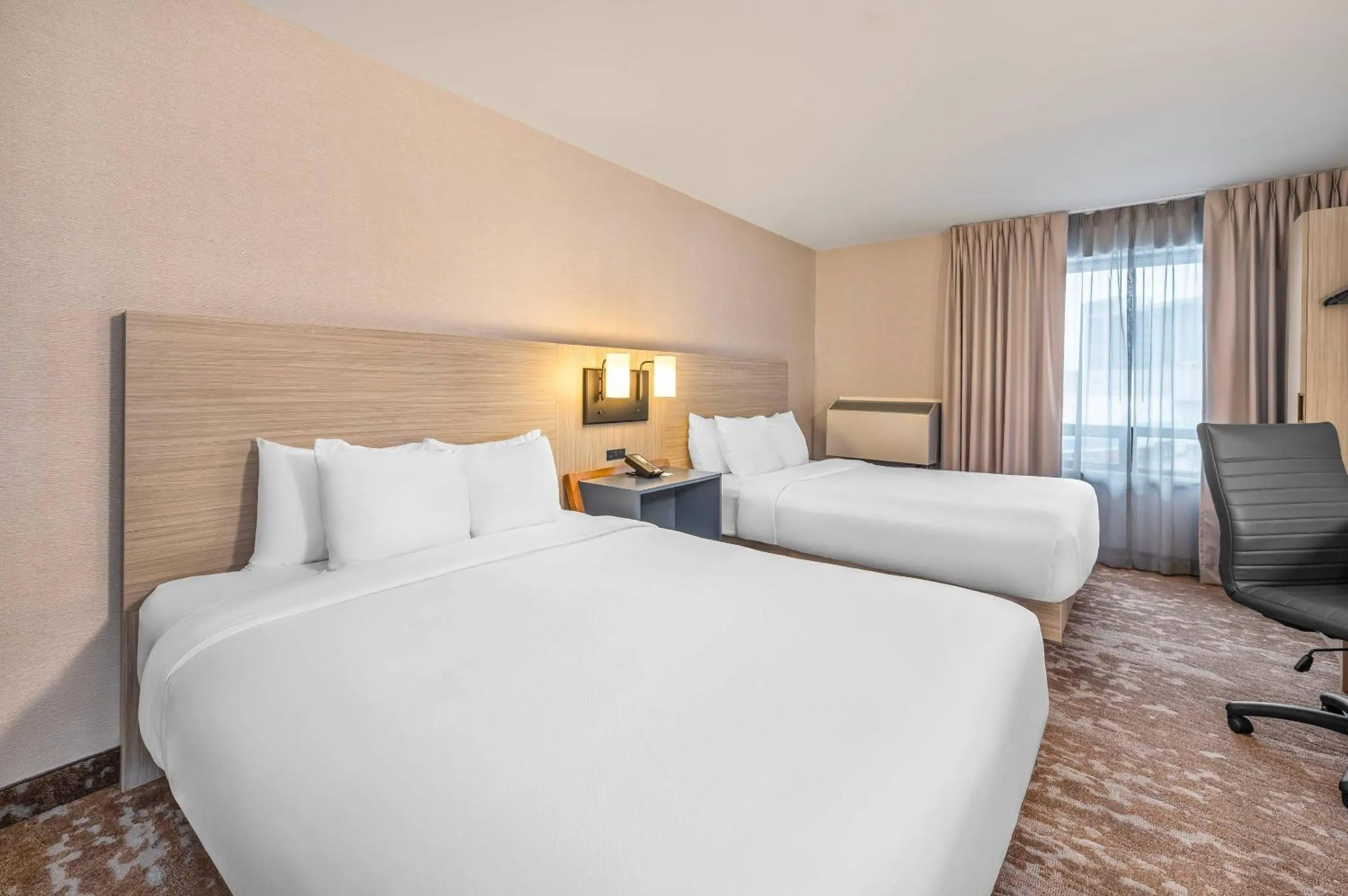 Bedroom, Bed in Comfort Inn