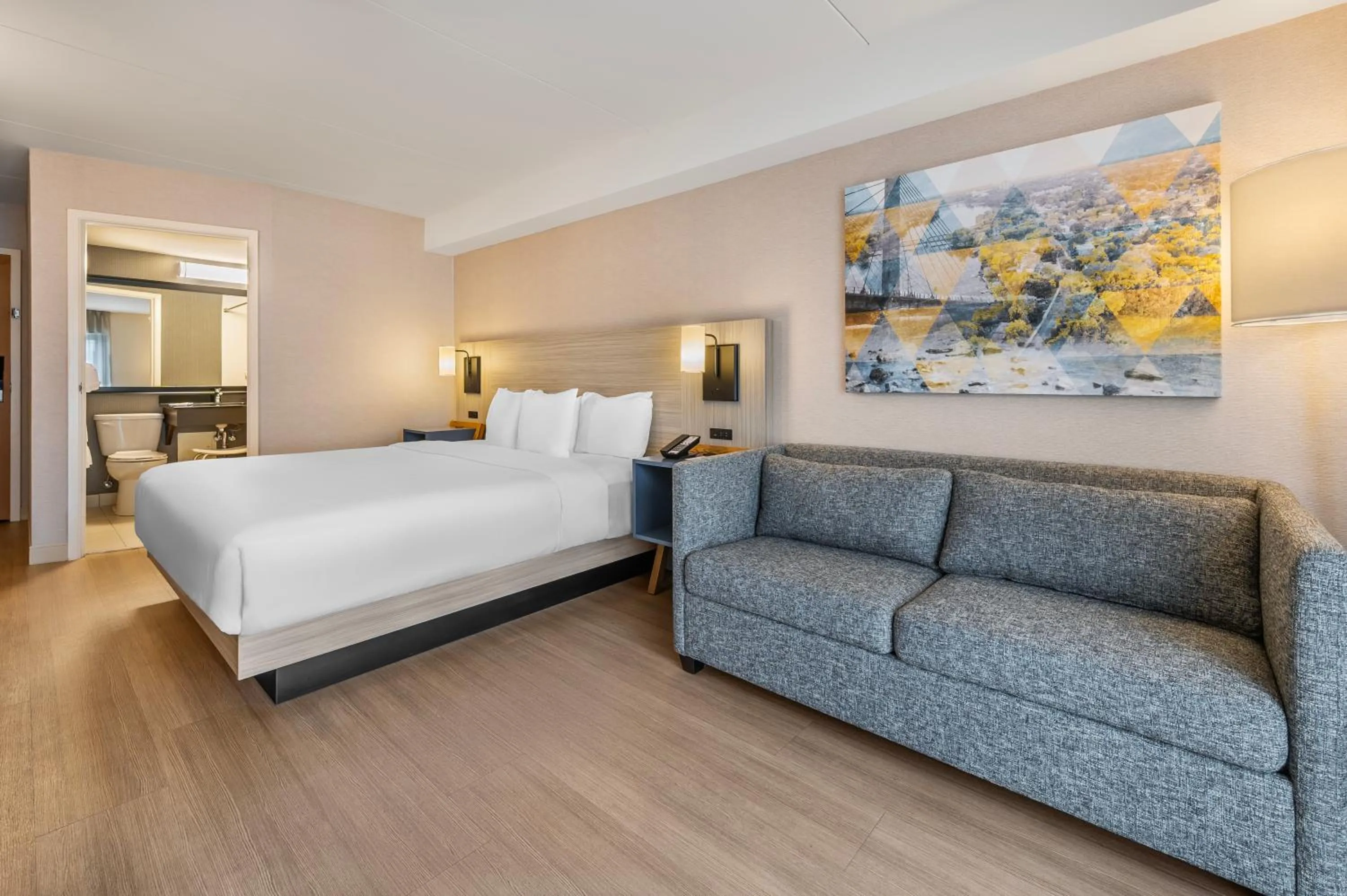 Bedroom, Bed in Comfort Inn