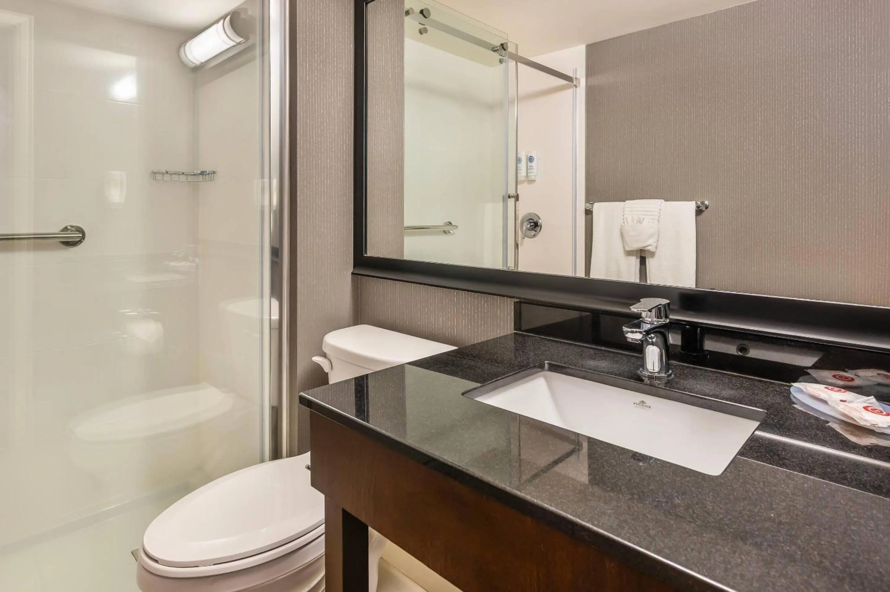 Bedroom in Comfort Inn