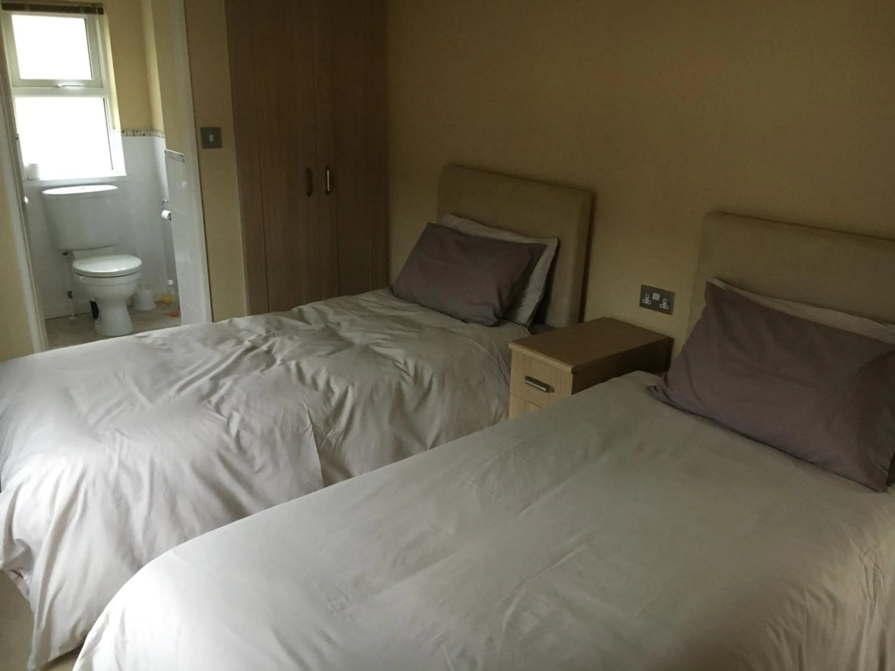 Bed in Millie,s View 18 hole free Golf