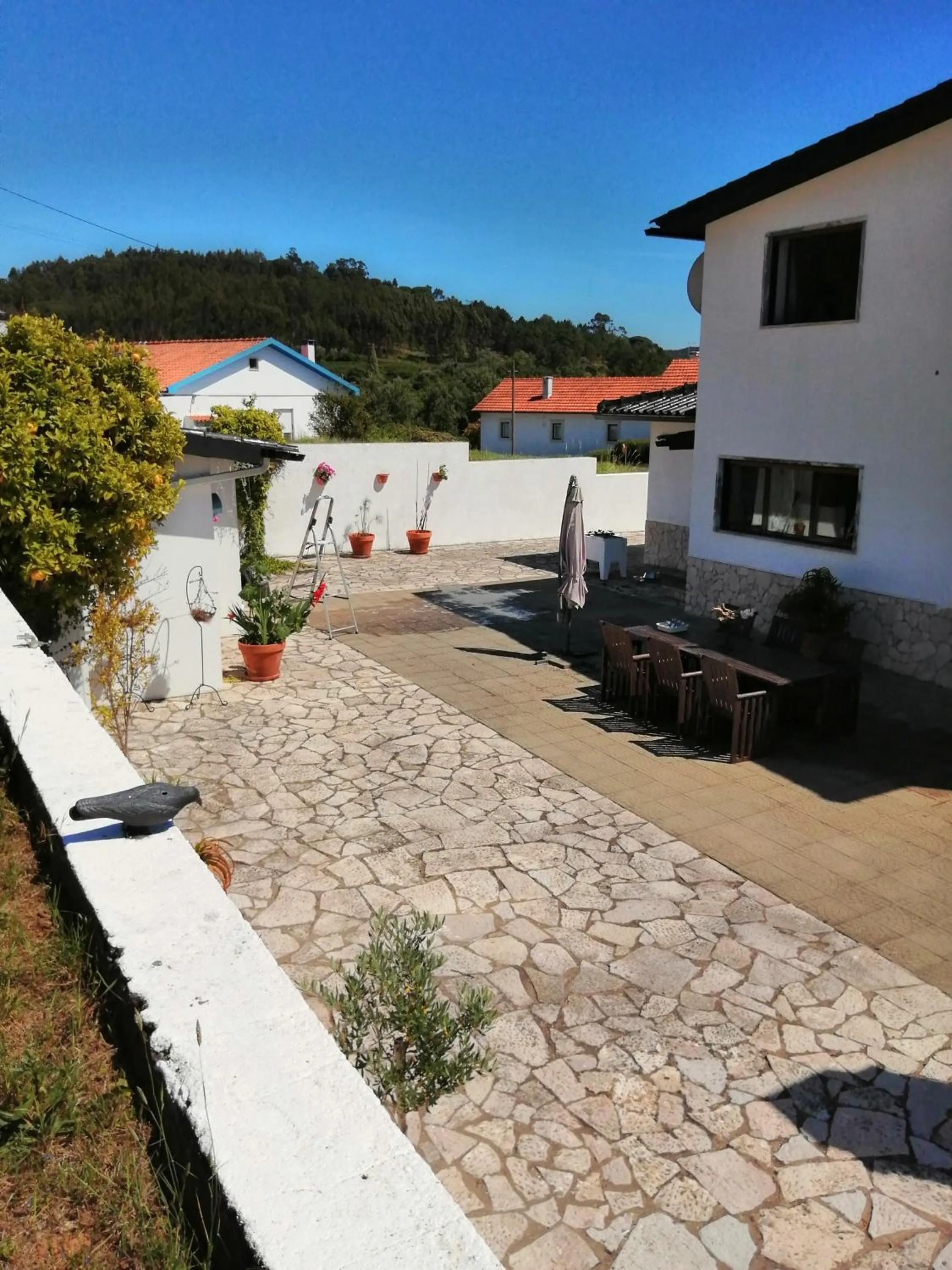 Property building in BB Silvercoast Casa das Flores