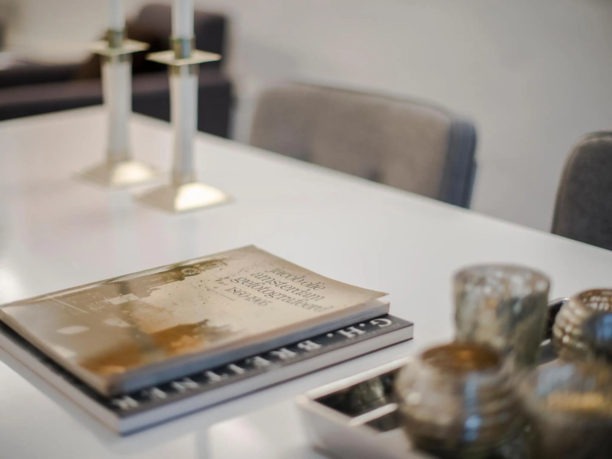 Decorative detail in Palm Apartment Amsterdam