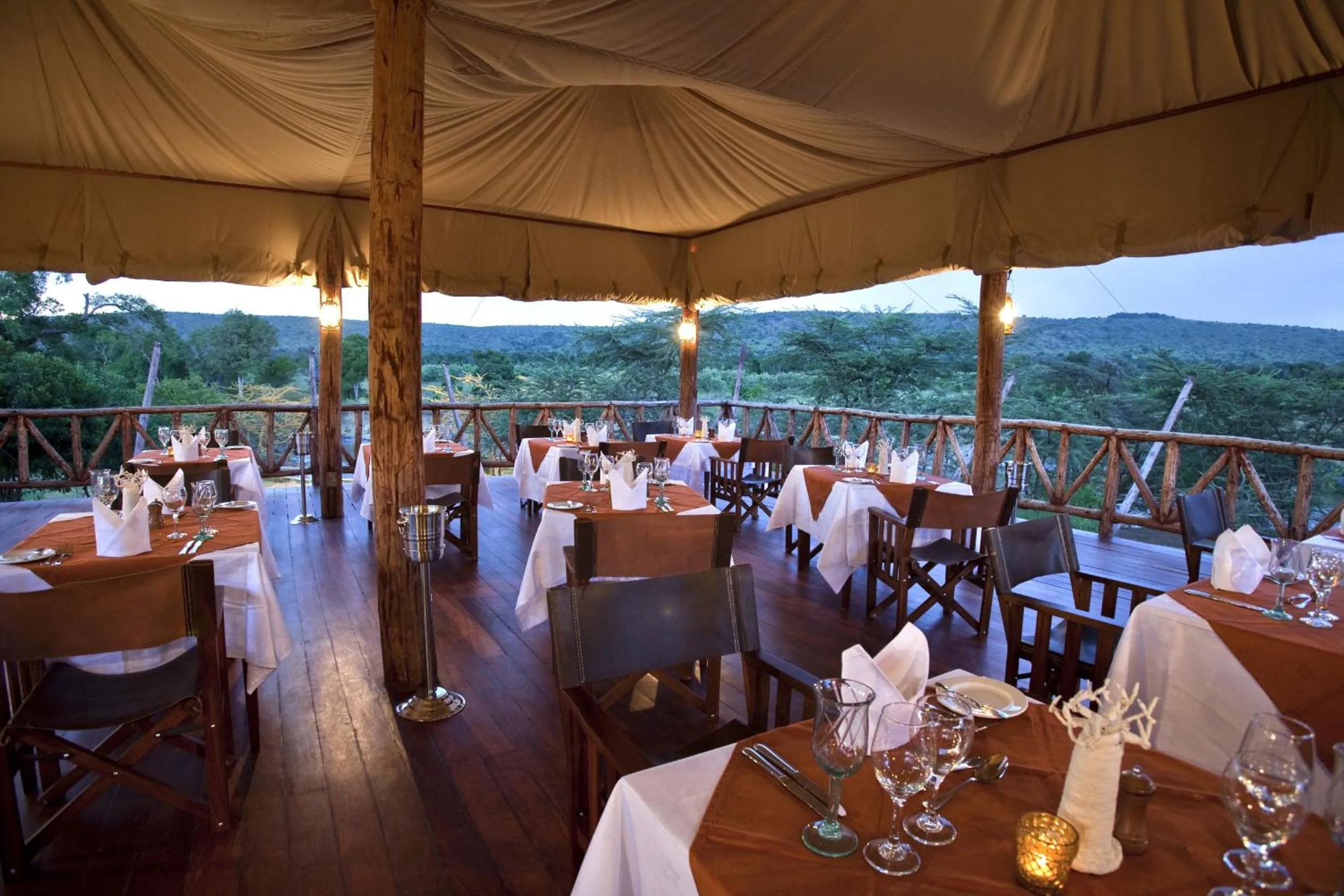 Restaurant/places to eat in Neptune Mara Rianta Luxury Camp - All Inclusive.