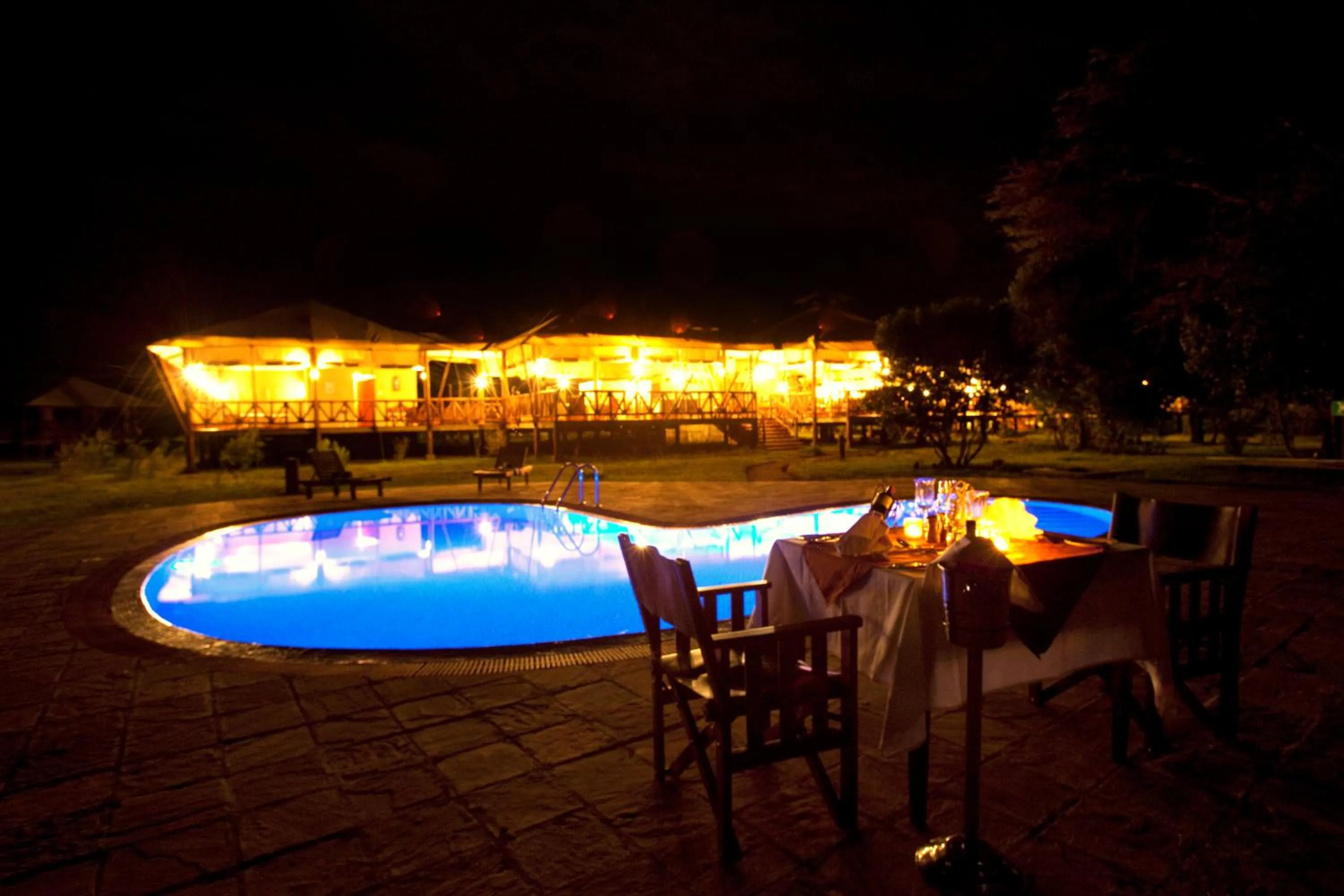 Swimming pool in Neptune Mara Rianta Luxury Camp - All Inclusive.