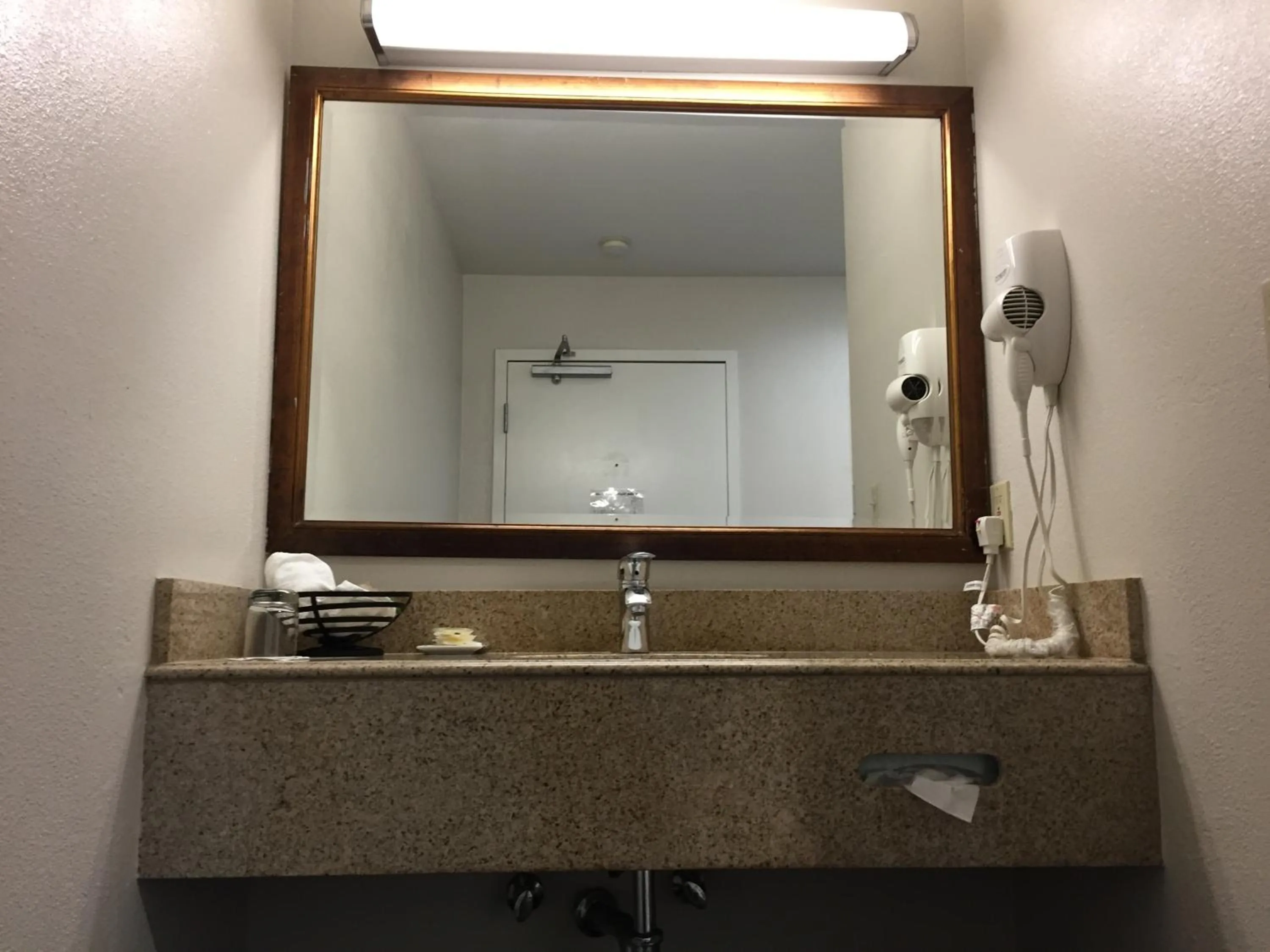 Bathroom in Buena Vista Motor Inn
