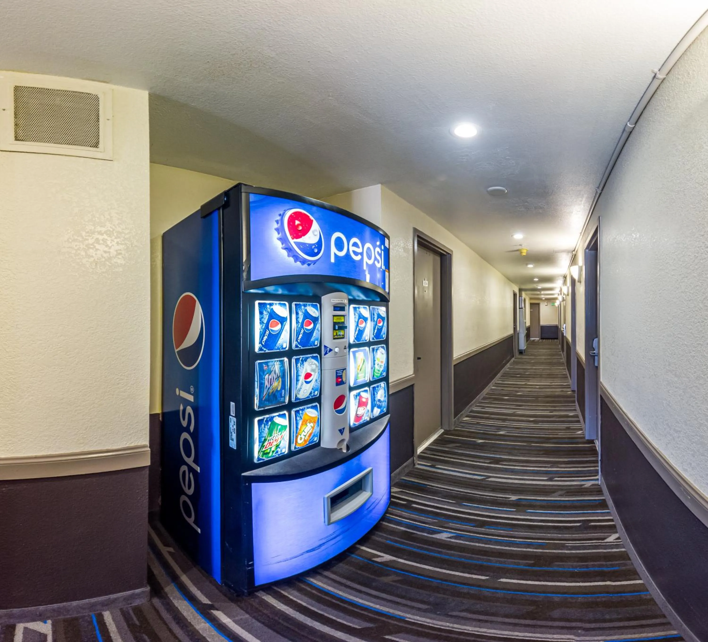 Area and facilities in Buena Vista Motor Inn