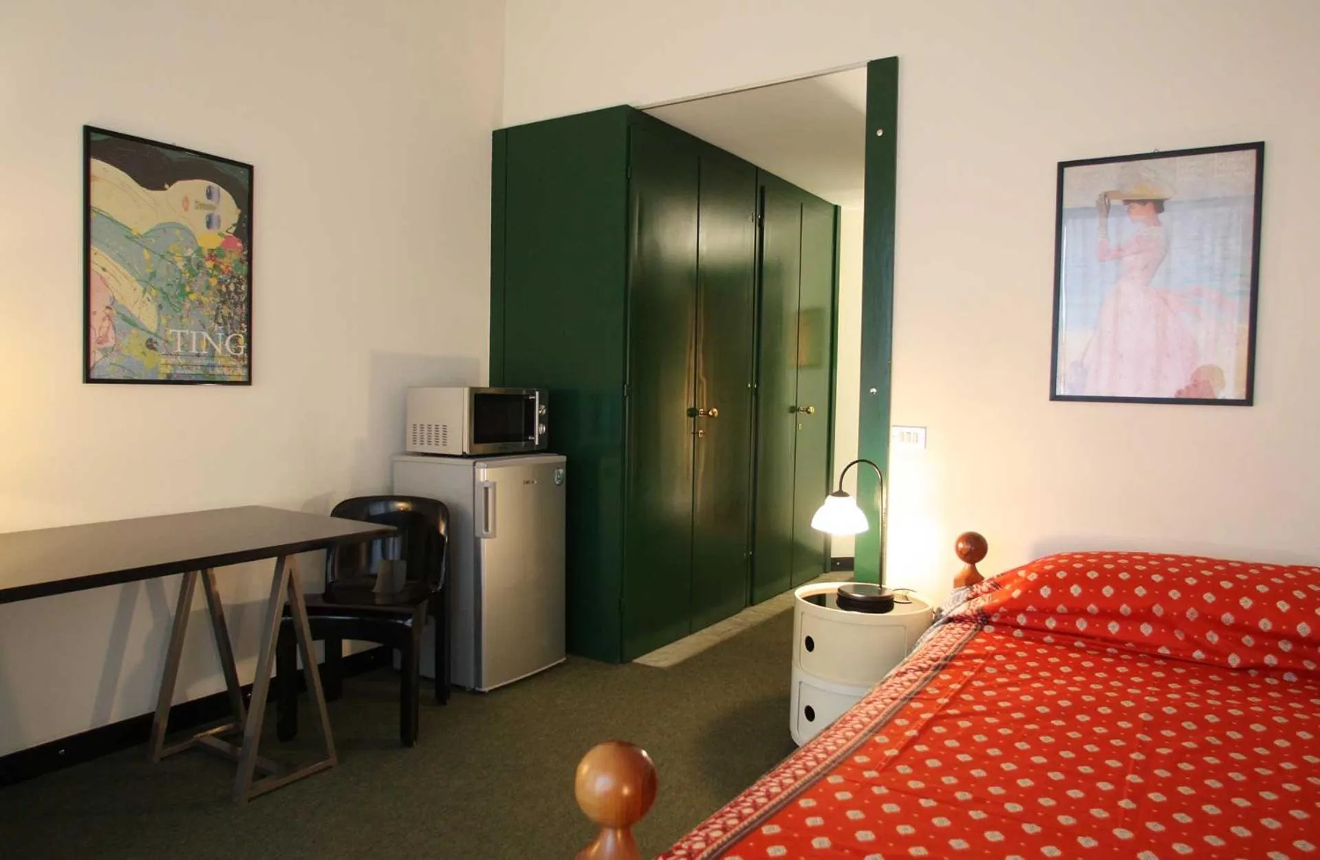 Bed in Residence Domus