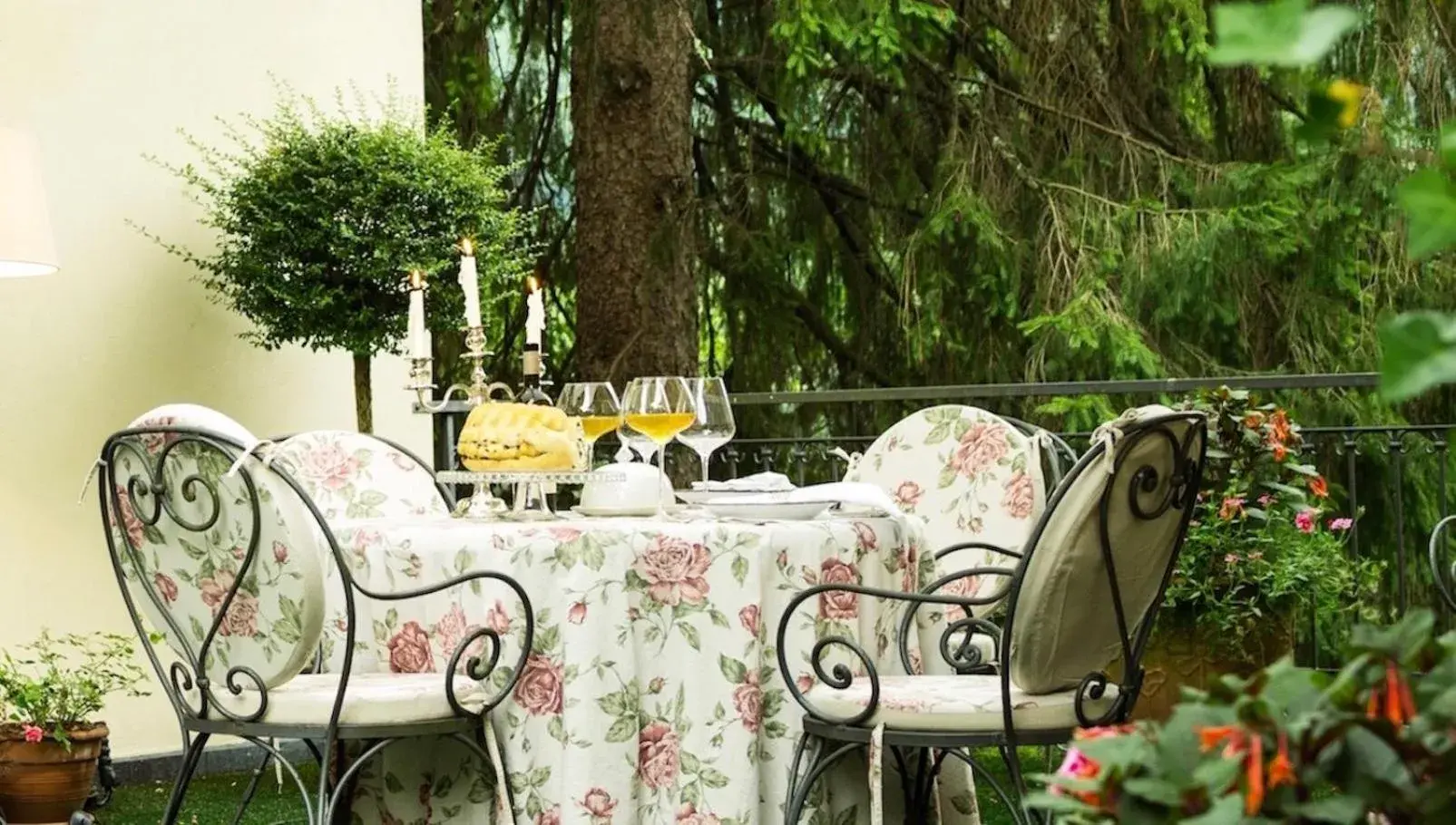 Master Suite in Kendov Dvorec Master Suite in Kendov Dvorec