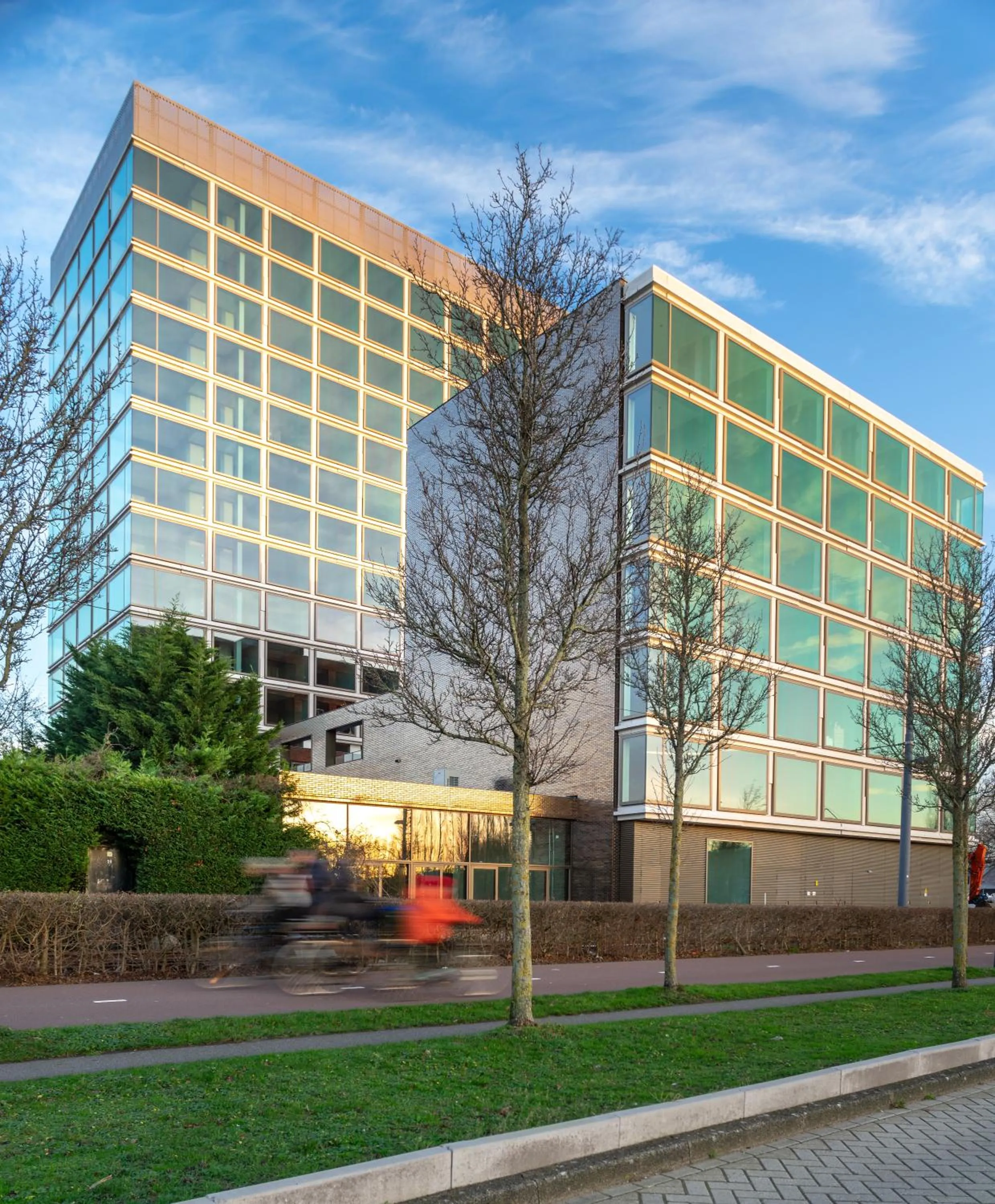 Facade/entrance in Olympic Hotel