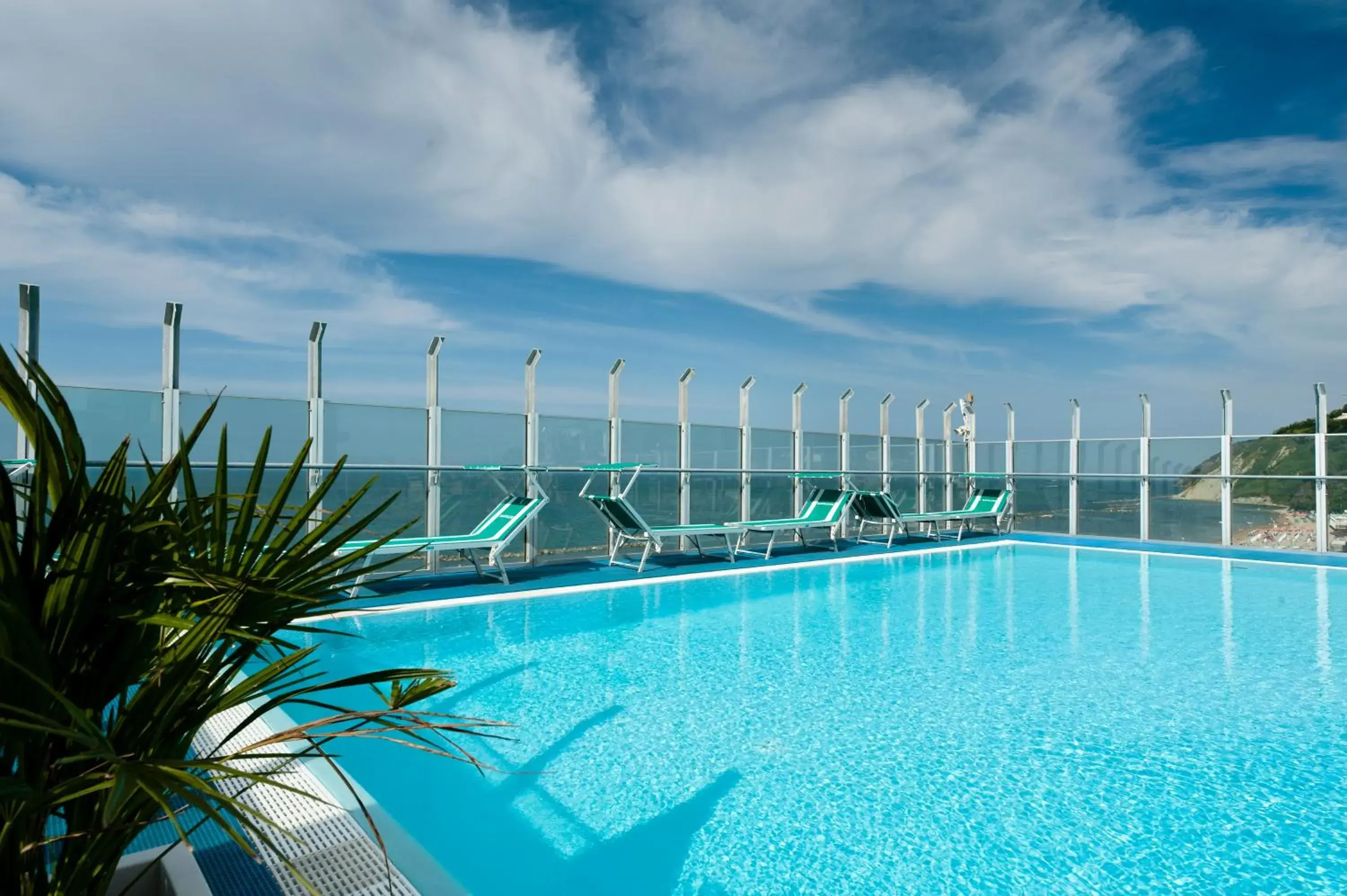 Pool view, Swimming Pool in Hotel Napoleon