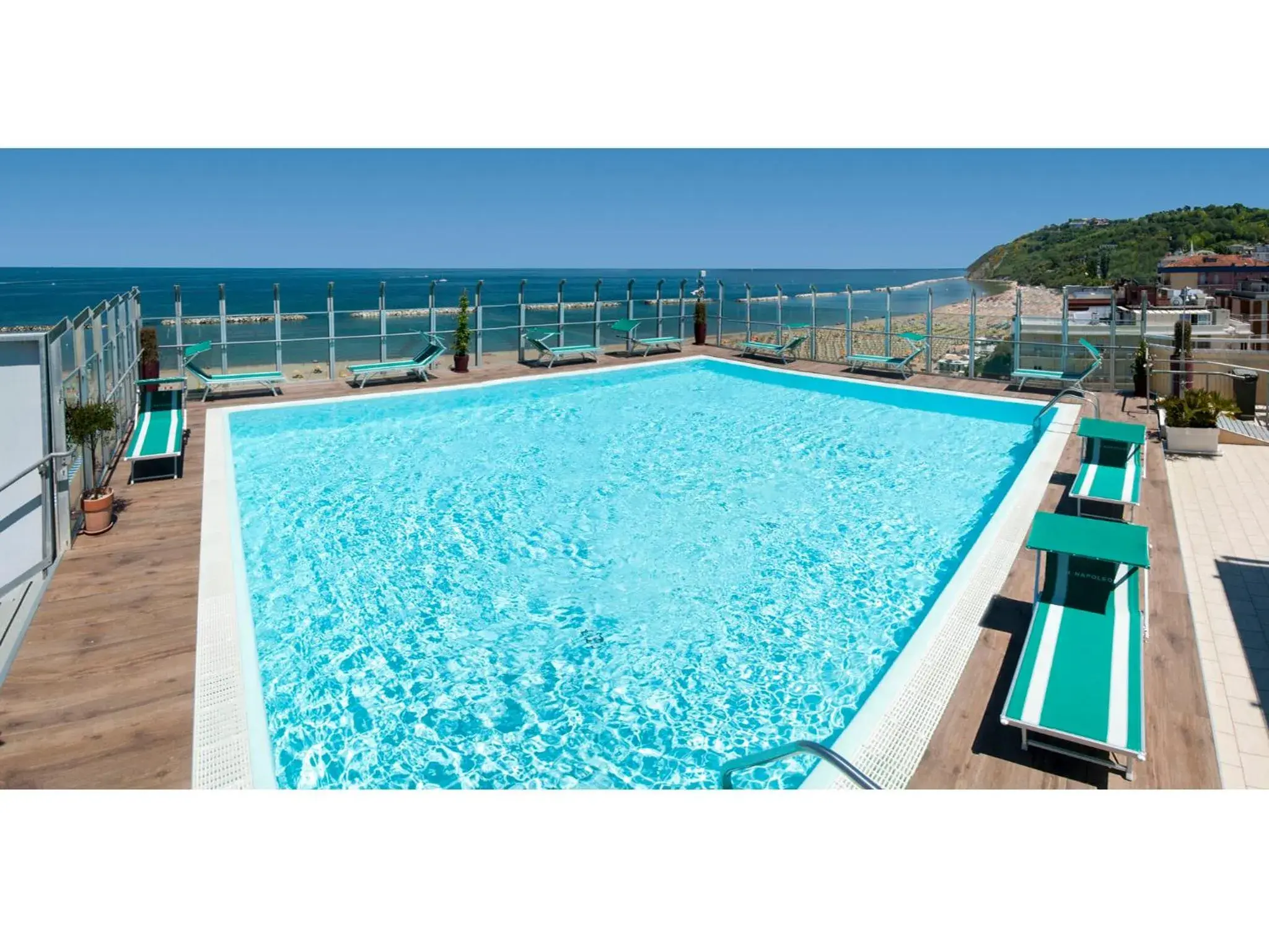 Pool view, Swimming Pool in Hotel Napoleon