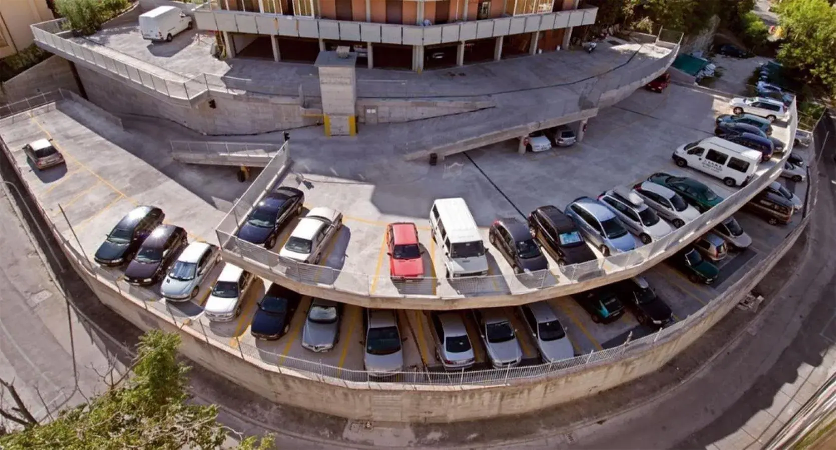 Parking, Bird's-eye View in Hotel Napoleon