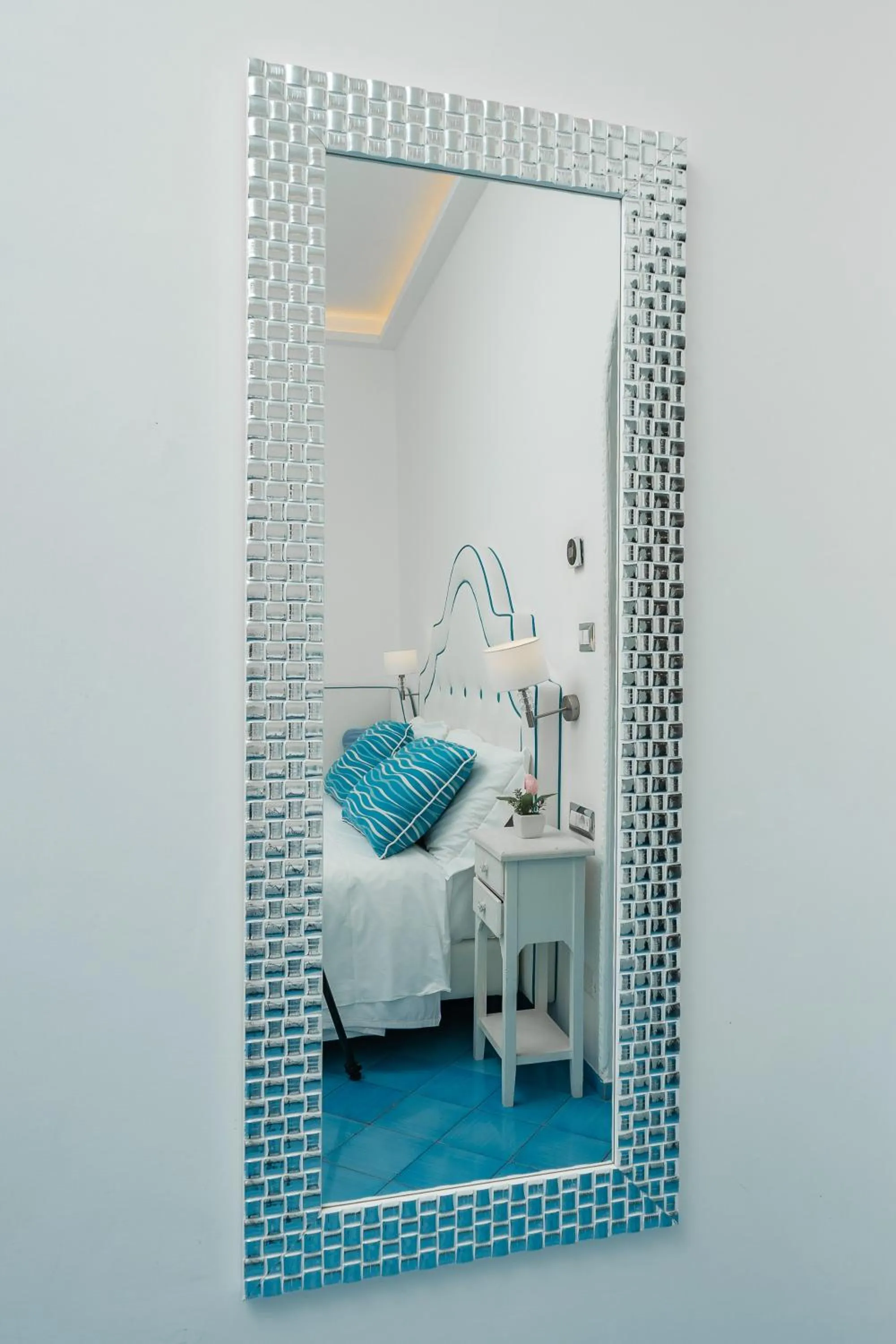 Decorative detail in Albergo S. Andrea