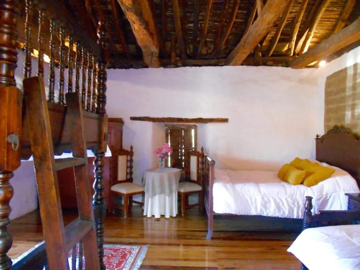 Photo of the whole room, Bed in Estancia El Sol