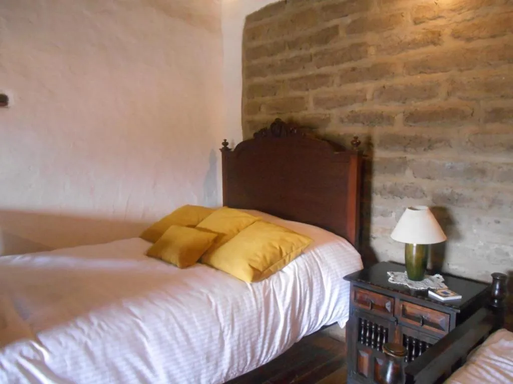 Bed in Estancia El Sol
