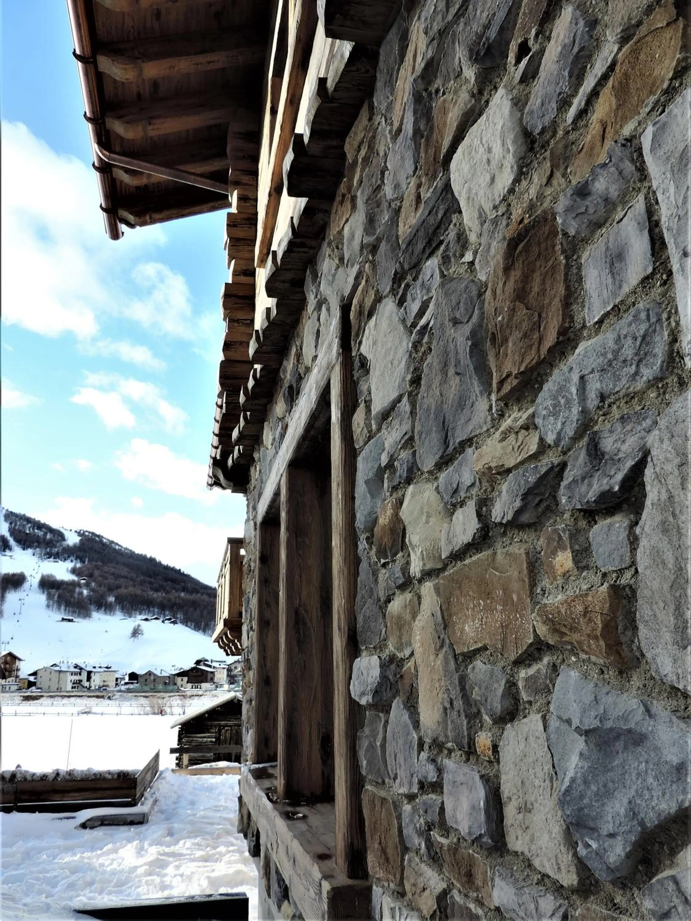 Decorative detail in Tilio Chalet