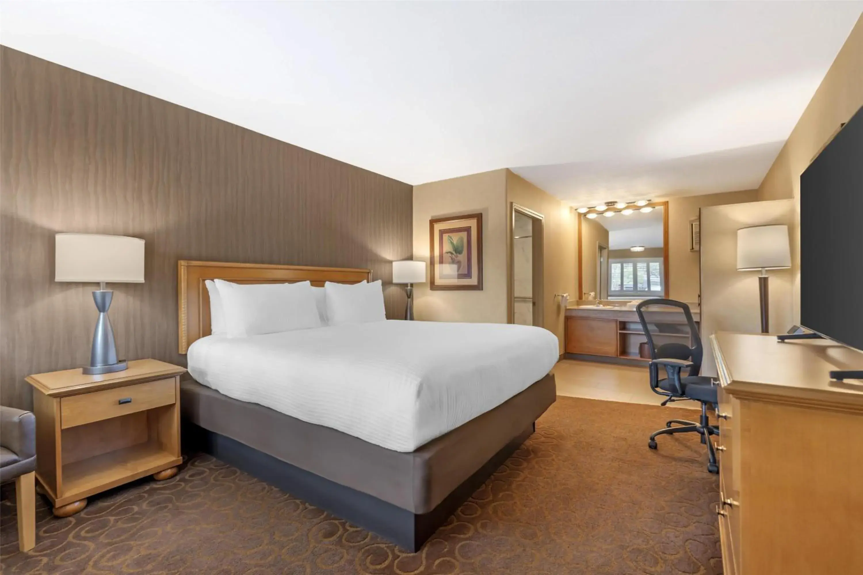 Bedroom, Bed in Best Western Plus Pavilions Bedroom, Bed in Best Western Plus Pavilions