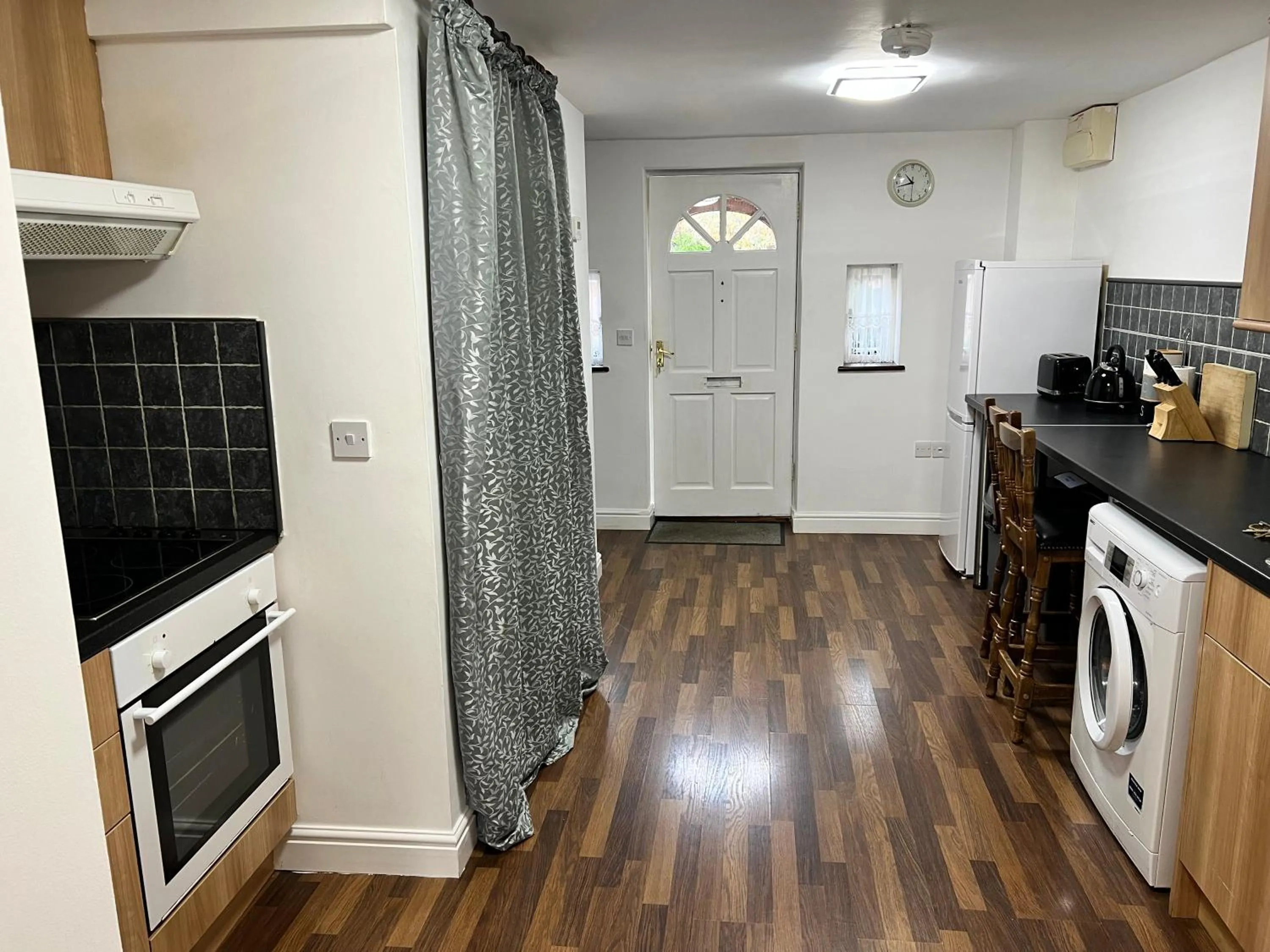 Glendower Guest Apartments