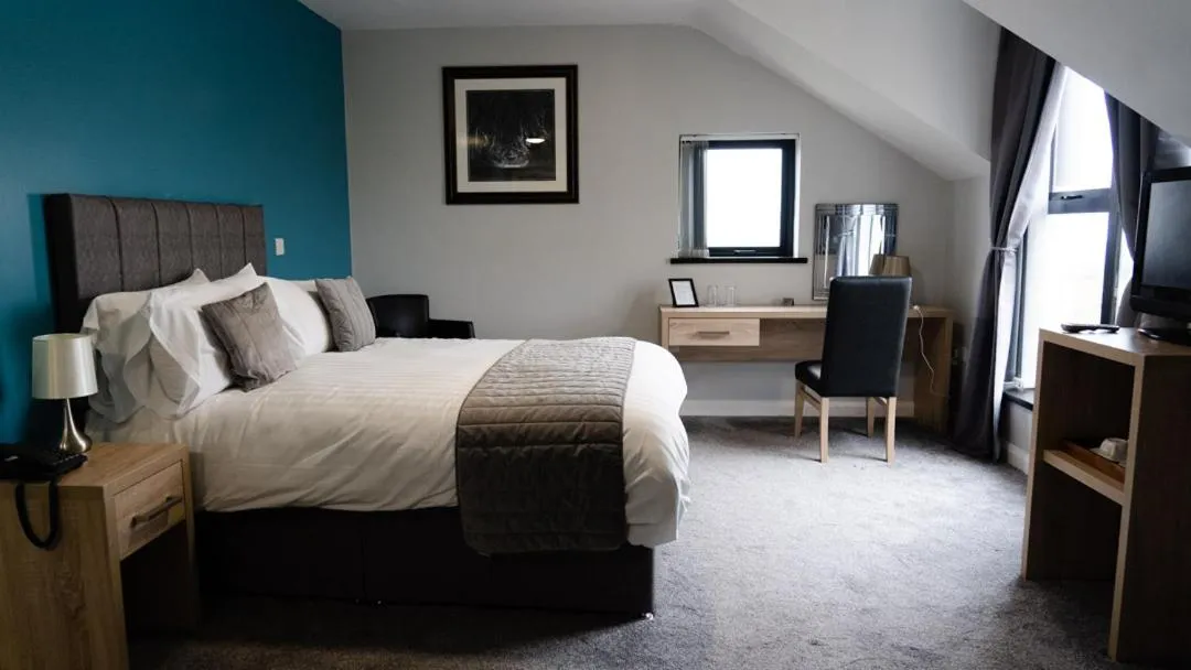 Bed in Standing Stones Lodge