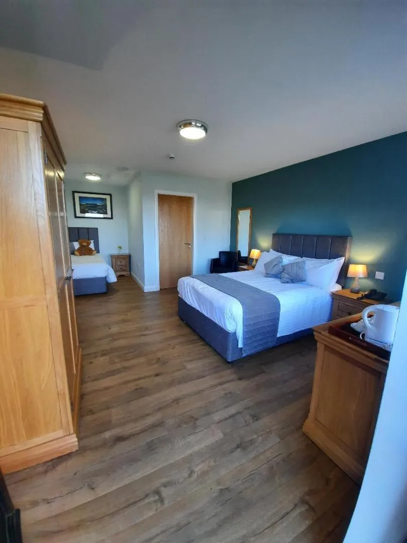 Bed in Standing Stones Lodge