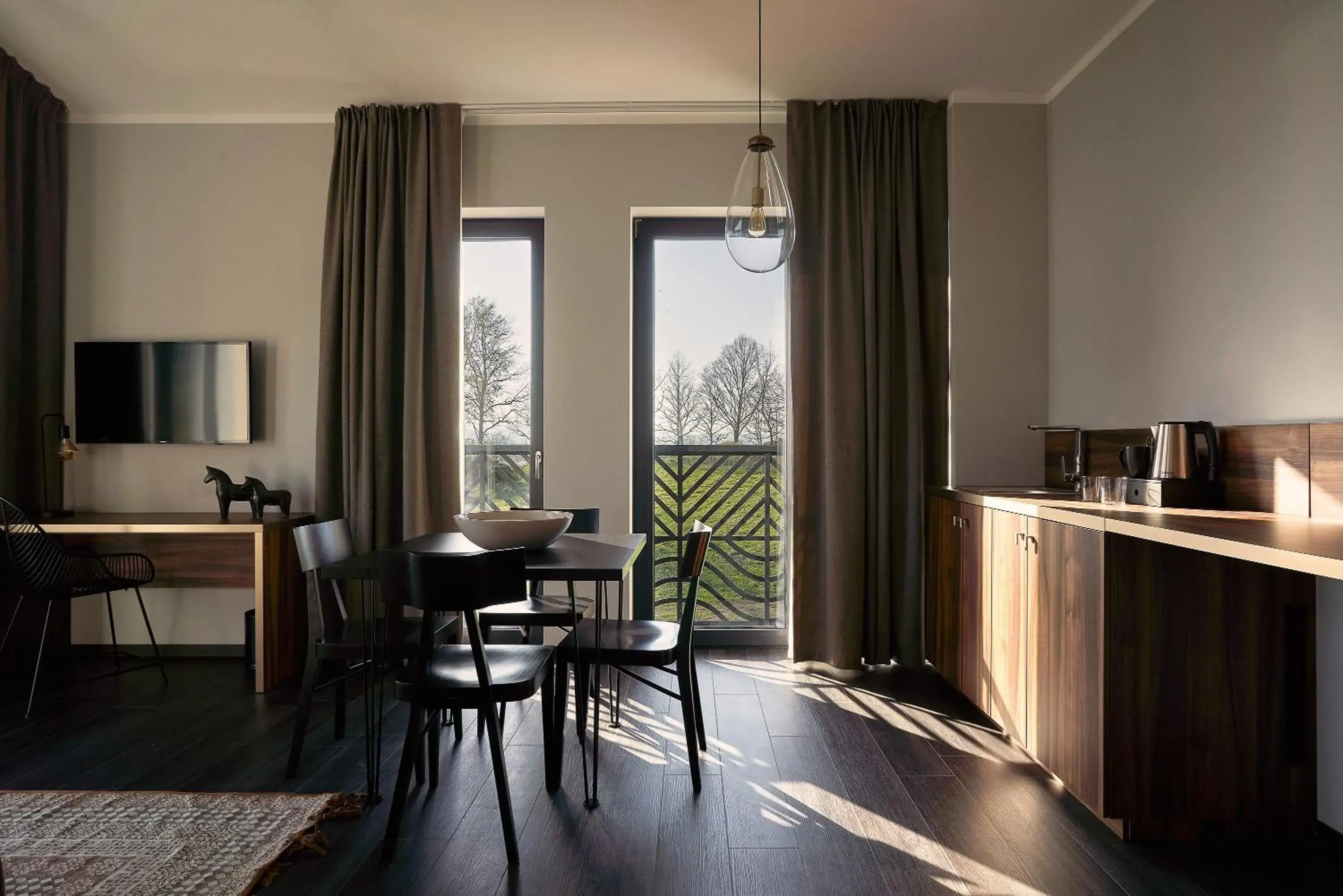 Junior Suit with a view on the lake and mountains in Lake Hill Karkonosze Resort & Spa Junior Suit with a view on the lake and mountains in Lake Hill Karkonosze Resort & Spa