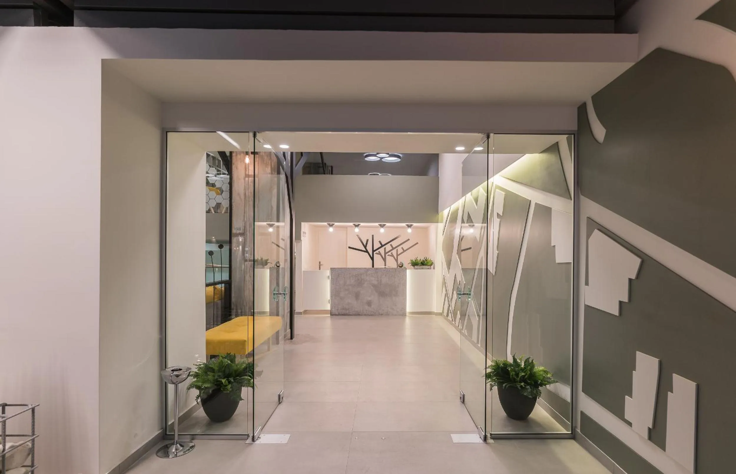 Facade/entrance in City Center Hotel