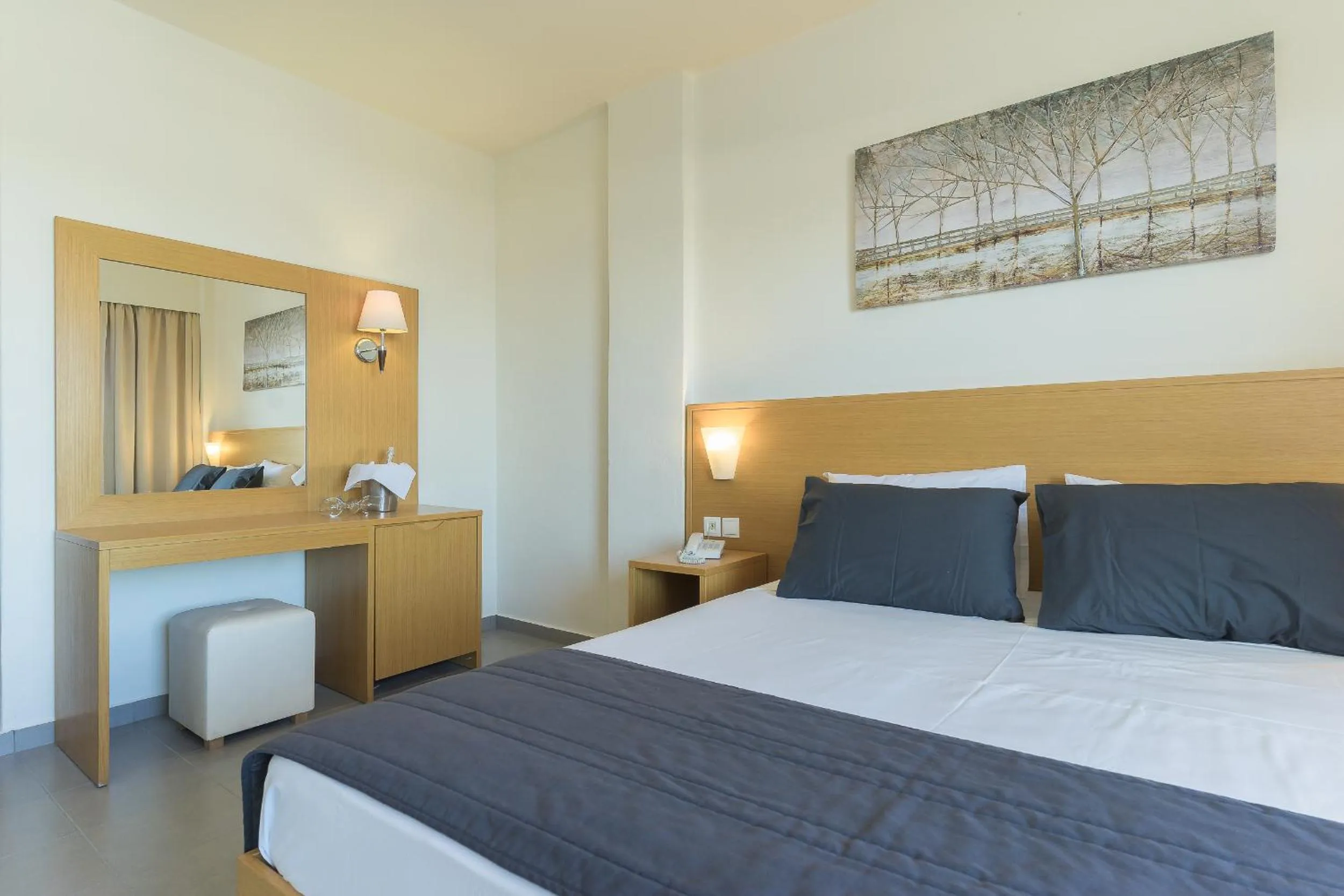 Bed in City Center Hotel