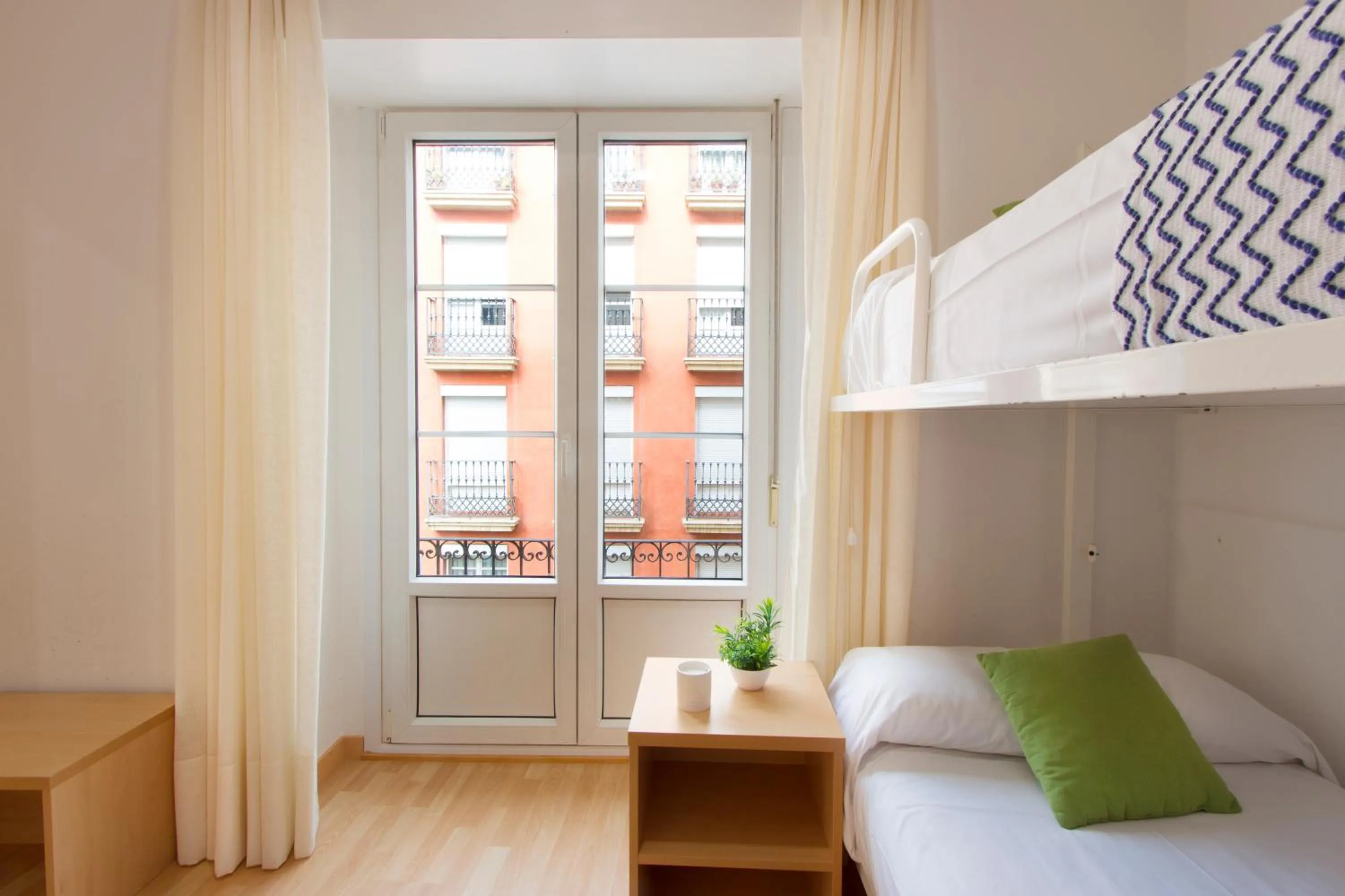 Bed in Hostal La Numantina