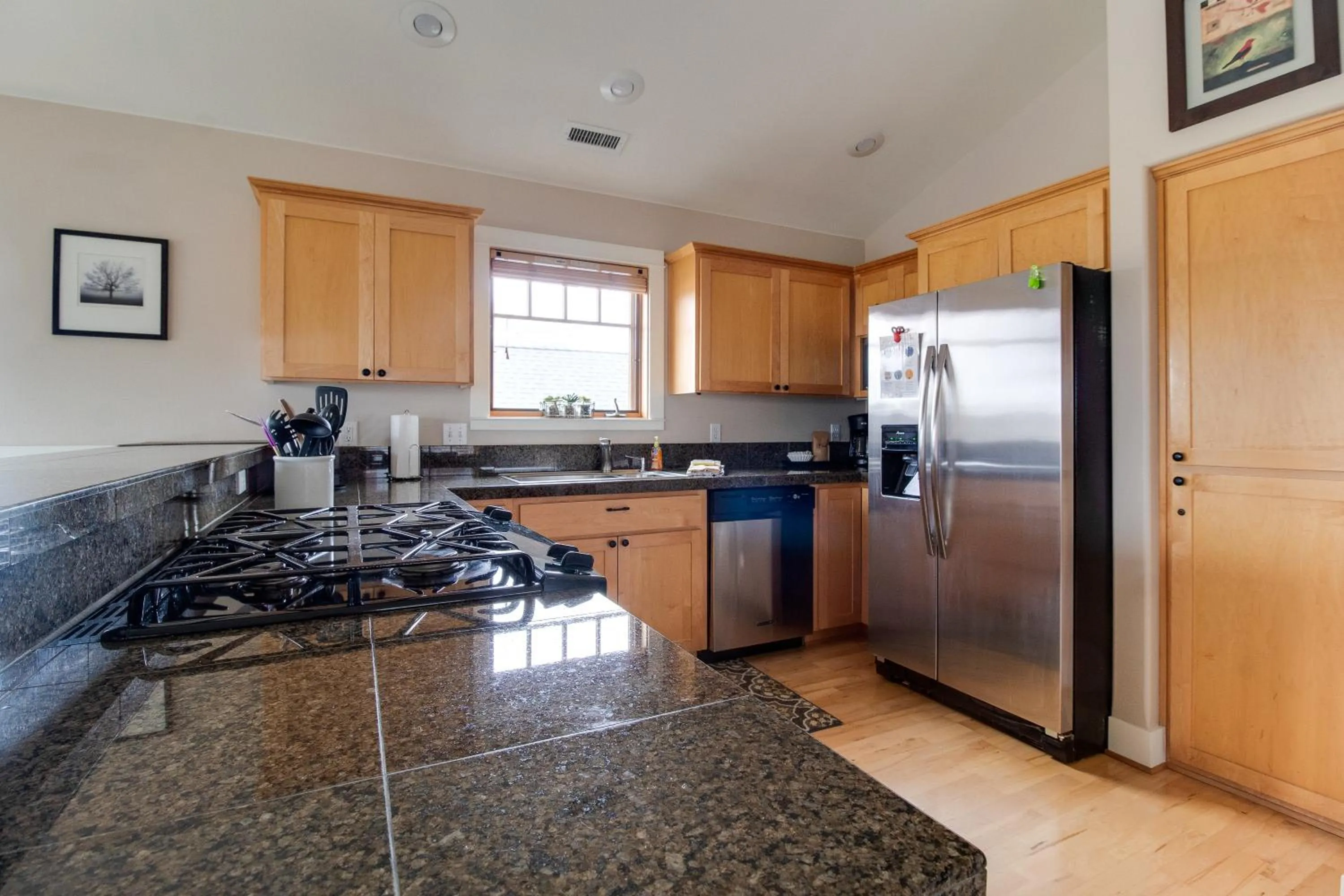 Property building in Riley`s Mountain View