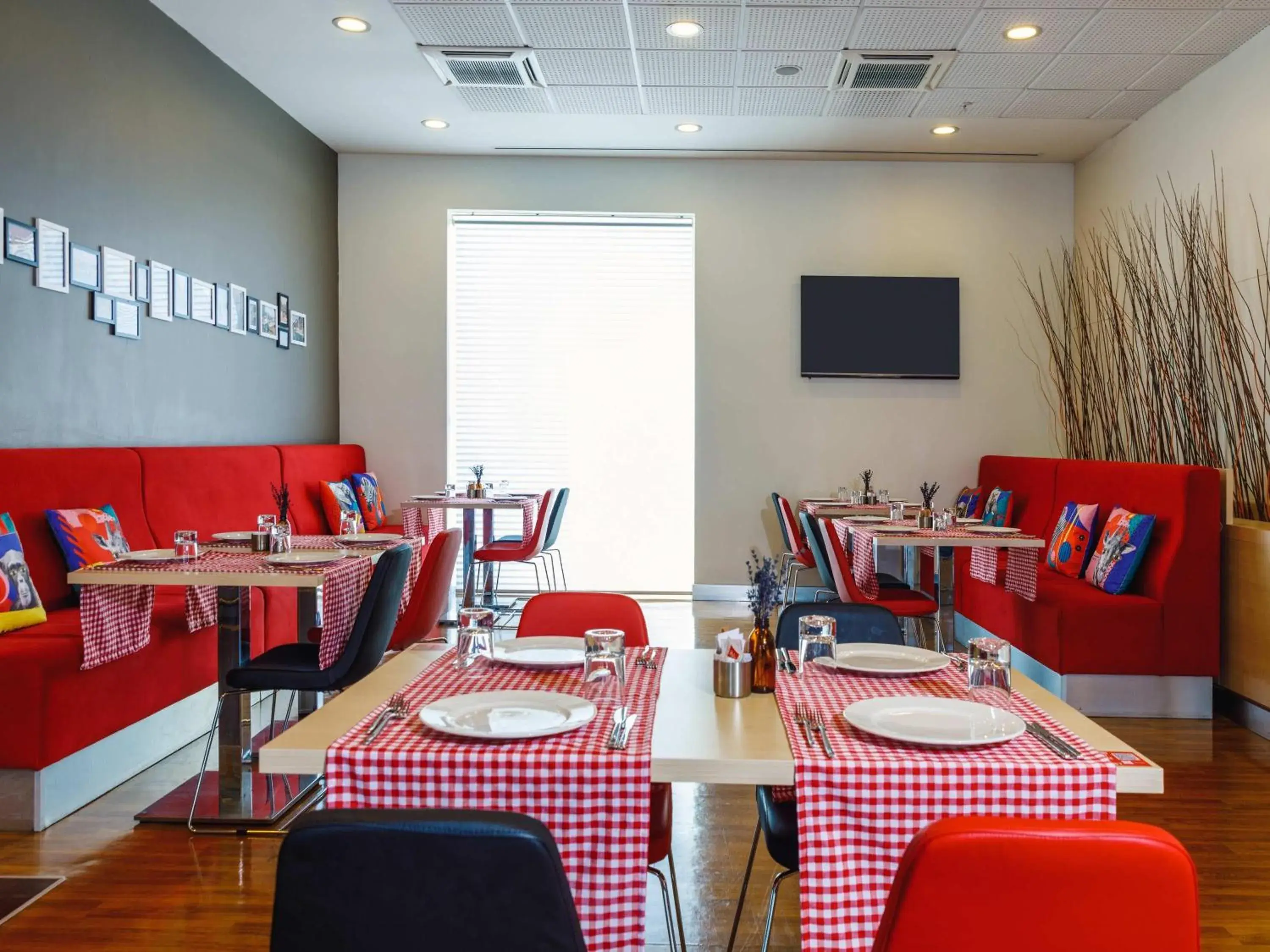 Restaurant/places to eat in Ibis Istanbul Esenyurt Restaurant/places to eat in Ibis Istanbul Esenyurt
