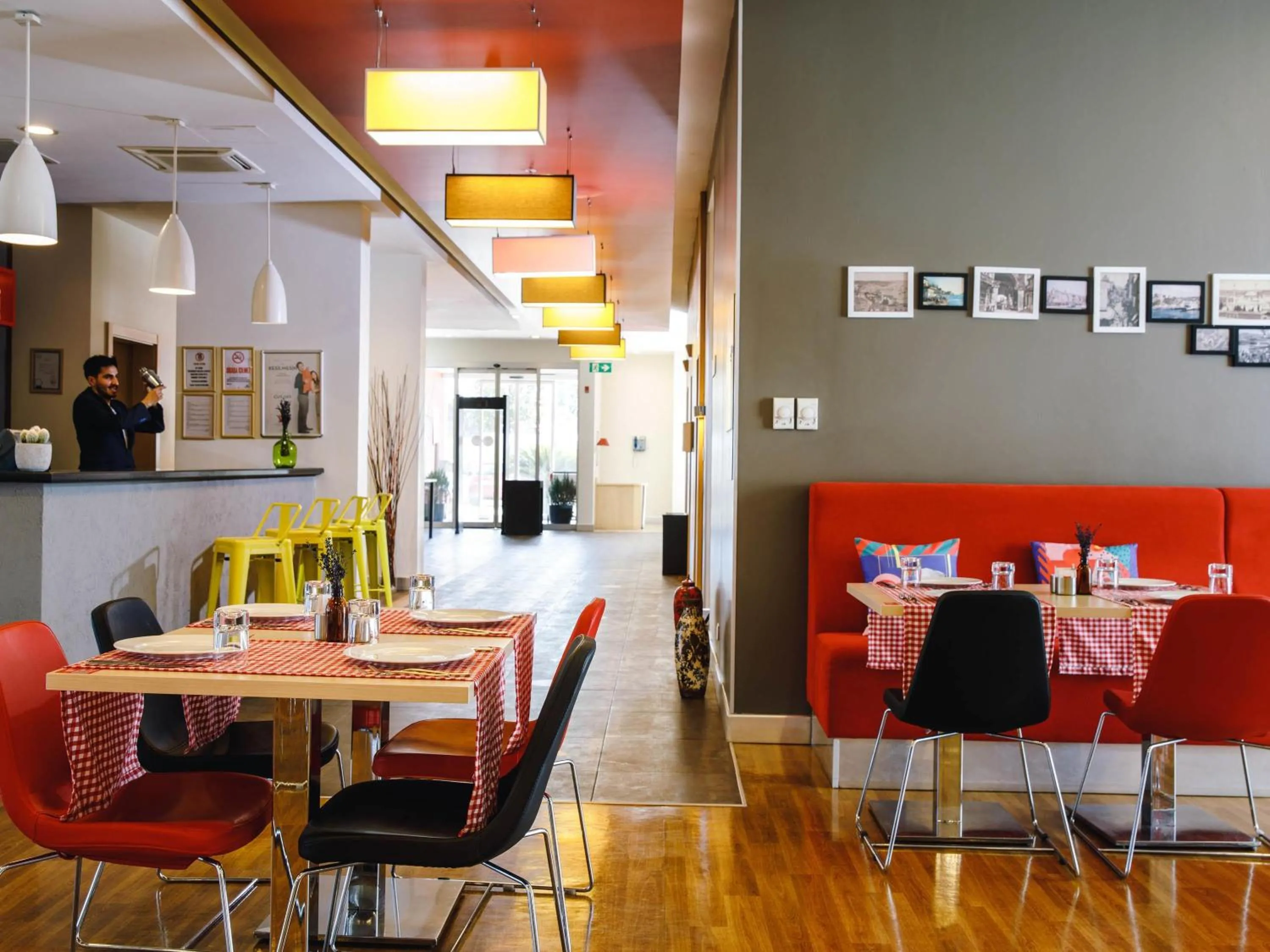 Restaurant/places to eat in Ibis Istanbul Esenyurt