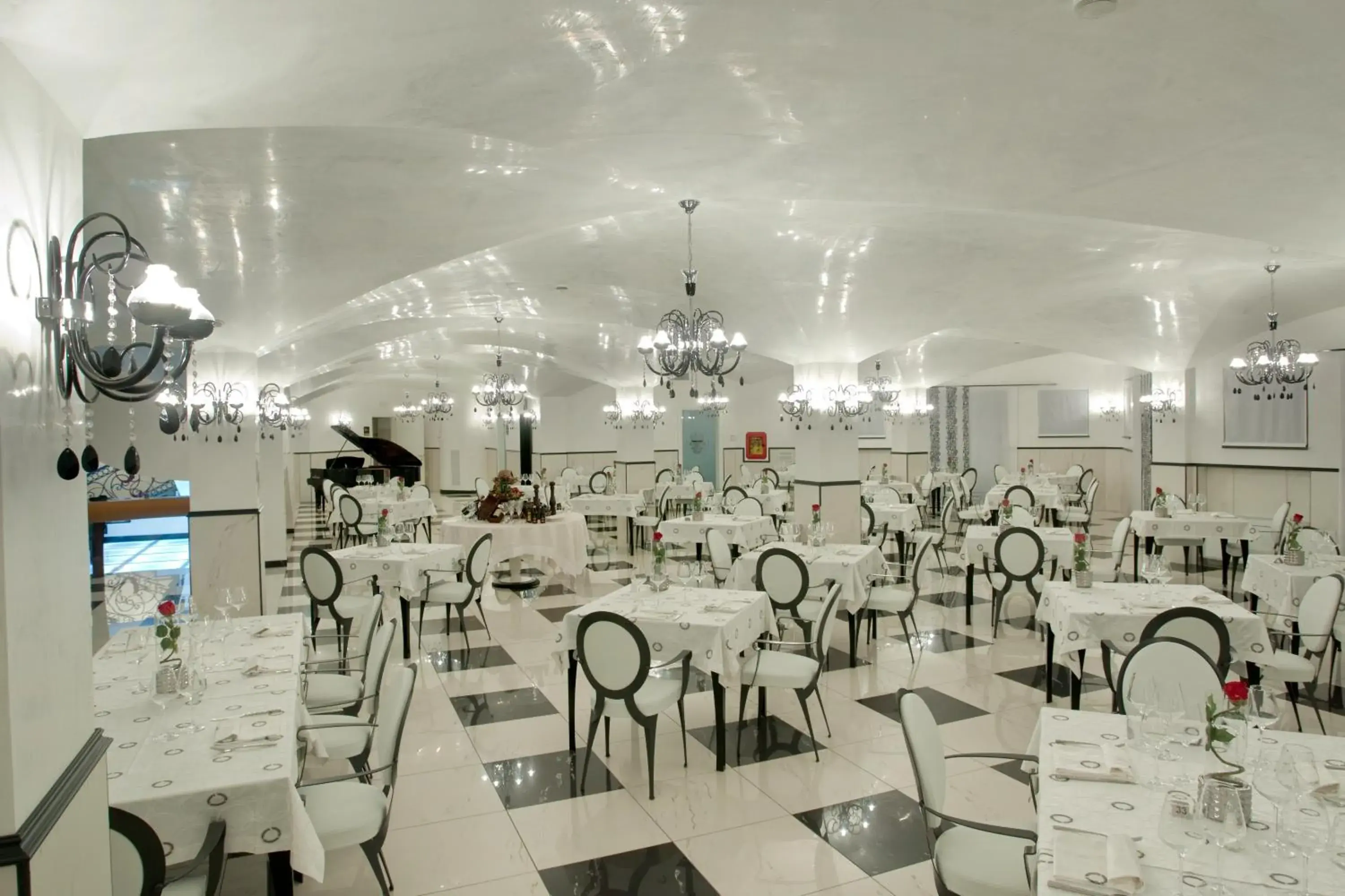 Restaurant/places to eat in L' Araba Fenice Hotel & Resort Restaurant/places to eat in L' Araba Fenice Hotel & Resort