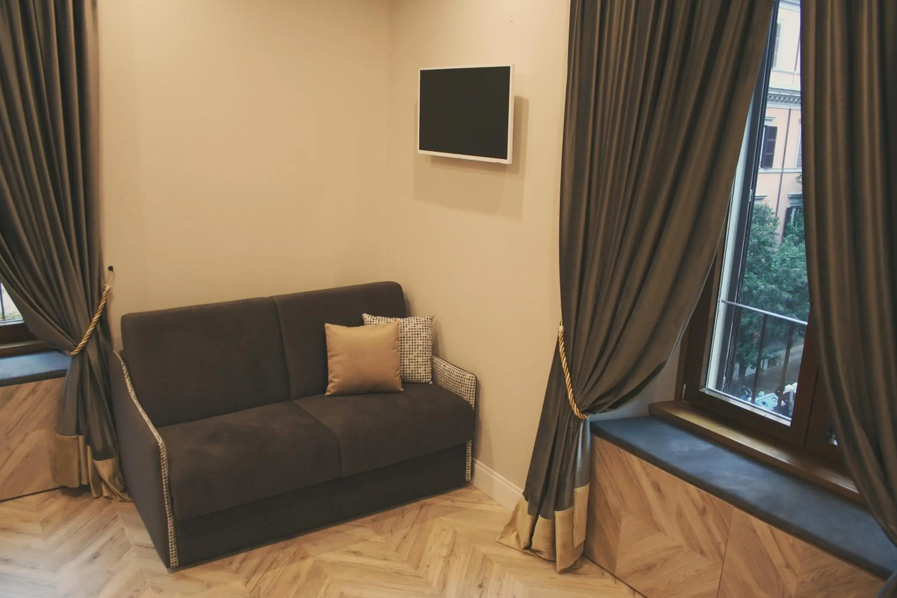 Seating area in Hotel Roma Vaticano Seating area in Hotel Roma Vaticano