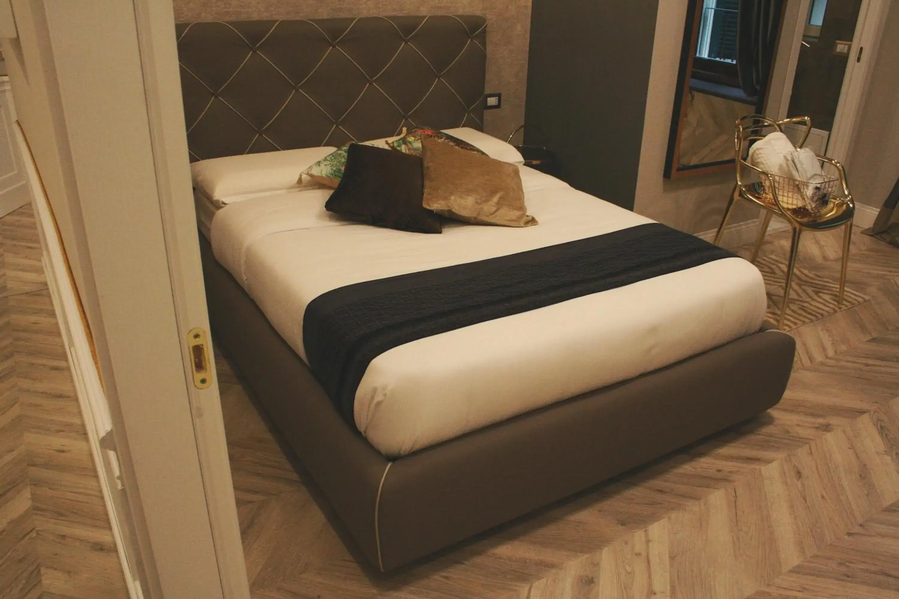 Bedroom, Bed in Hotel Roma Vaticano Bedroom, Bed in Hotel Roma Vaticano