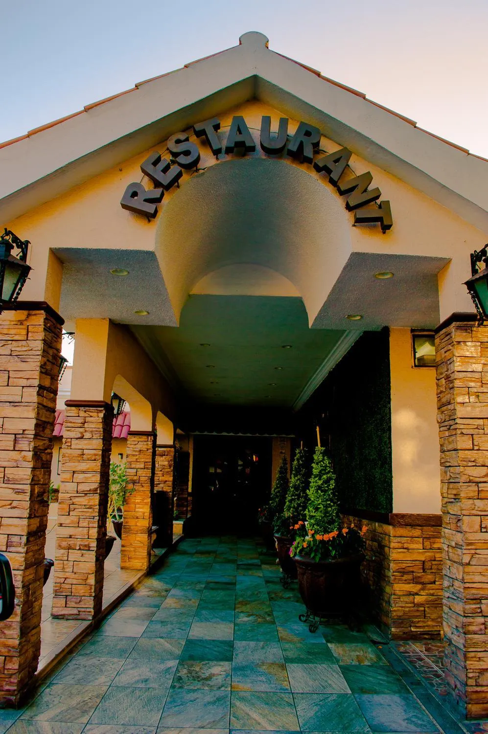 La Siesta Hotel
