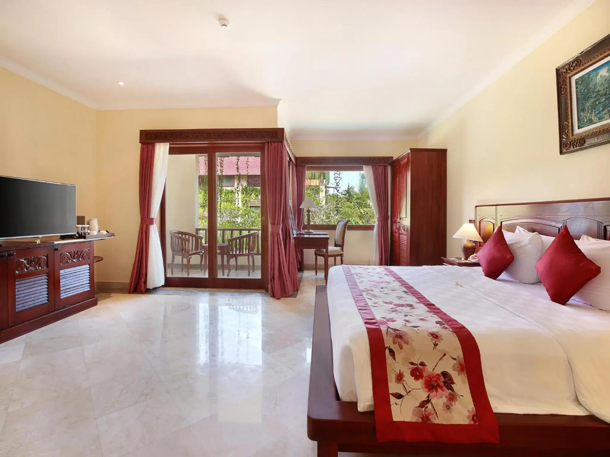 Deluxe Double or Twin Room with Pool View in The Grand Bali Nusa Dua Deluxe Double or Twin Room with Pool View in The Grand Bali Nusa Dua