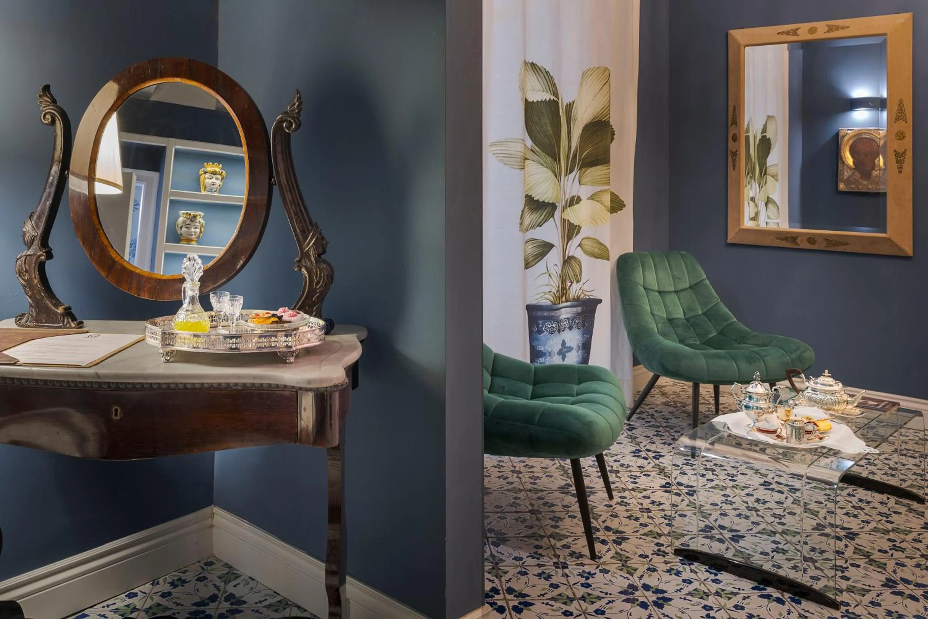 Decorative detail in Palazzo Arone dei Baroni di Valentino