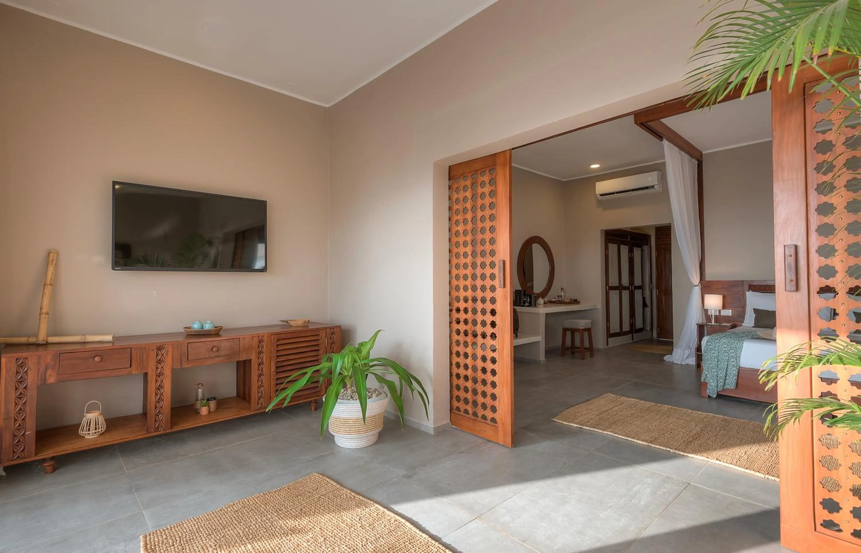 TV and multimedia in Diamonds Mapenzi Beach