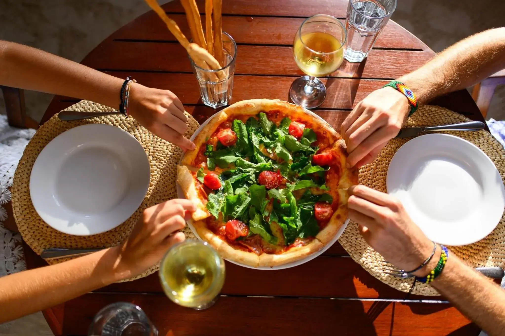 Restaurant/places to eat in Diamonds Mapenzi Beach Restaurant/places to eat in Diamonds Mapenzi Beach