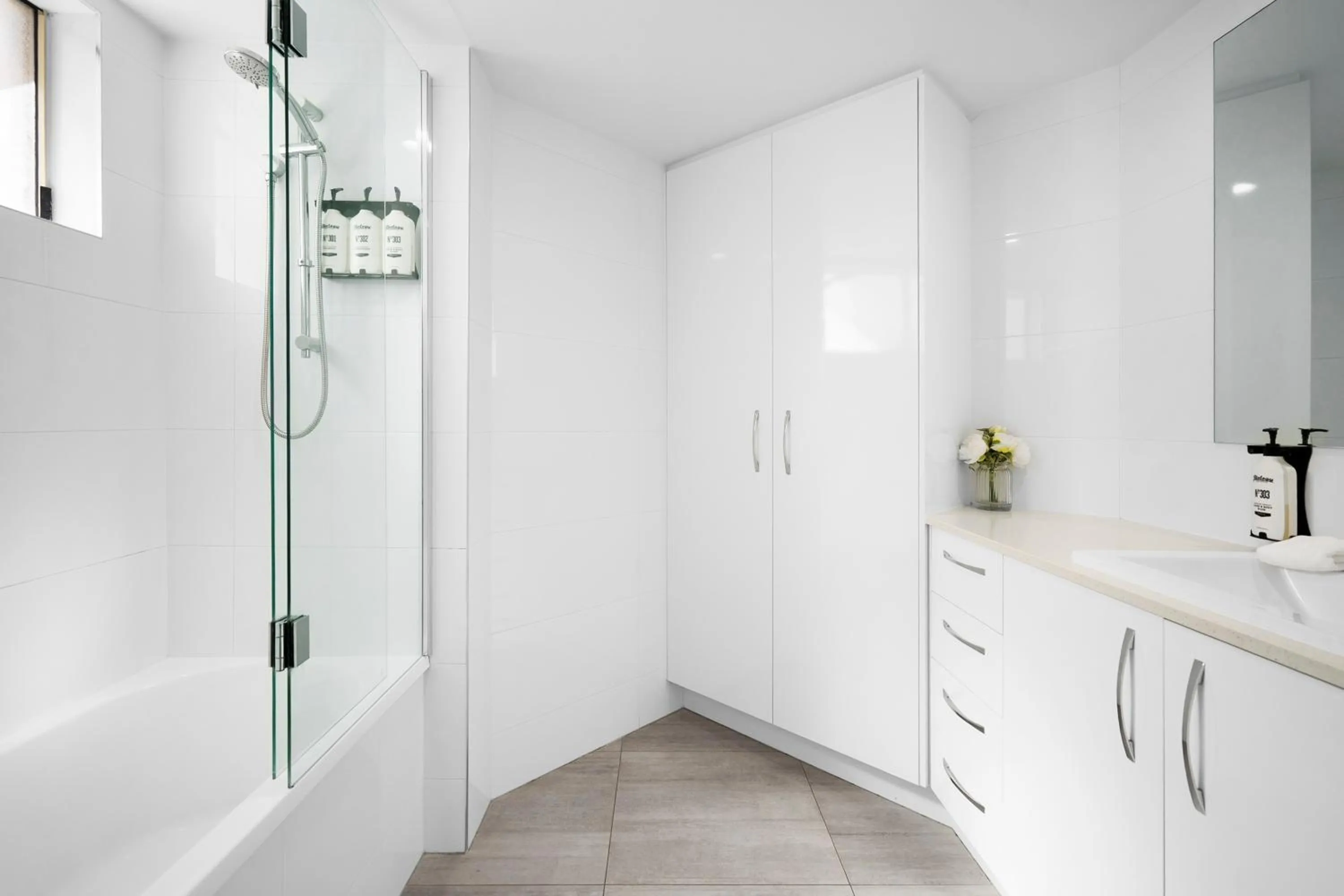 Bathroom in Kings Way Apartments