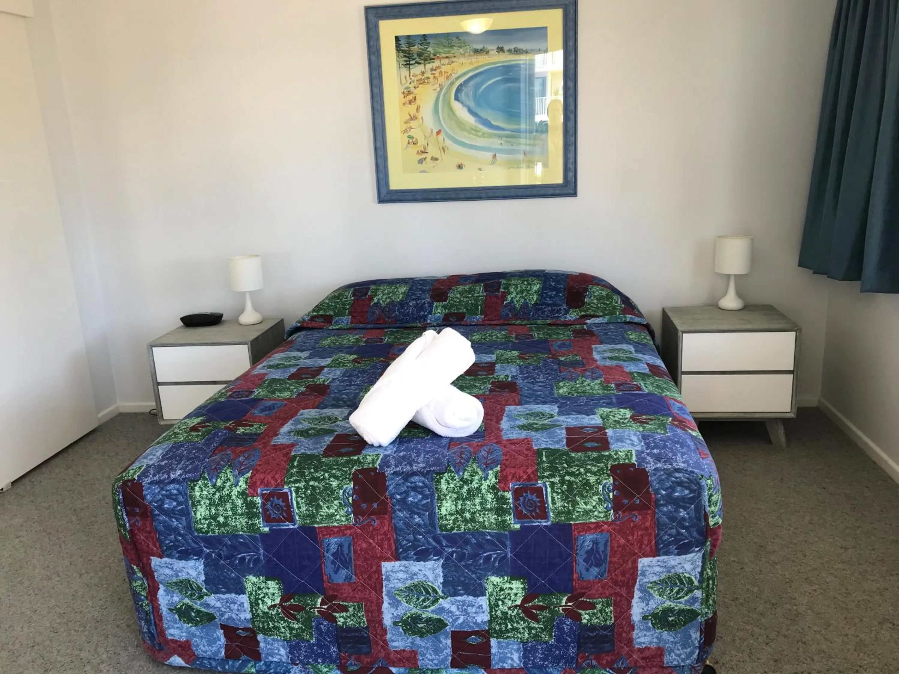 Bed in Kings Way Apartments