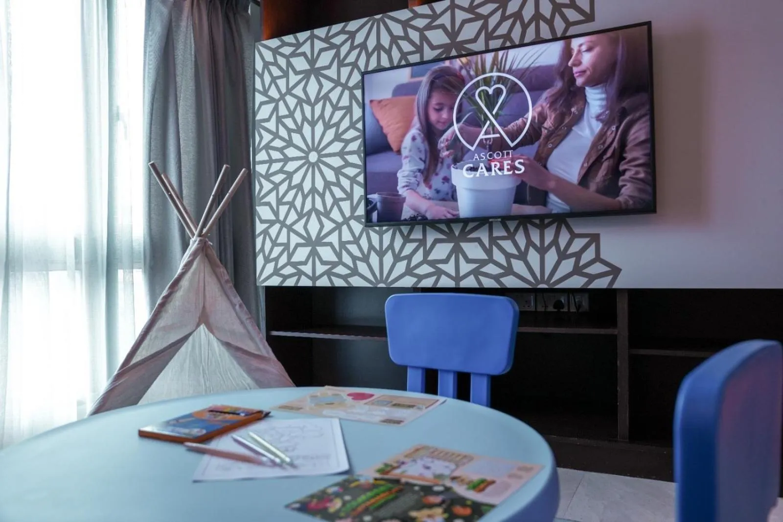 children in Somerset Bencoolen Singapore